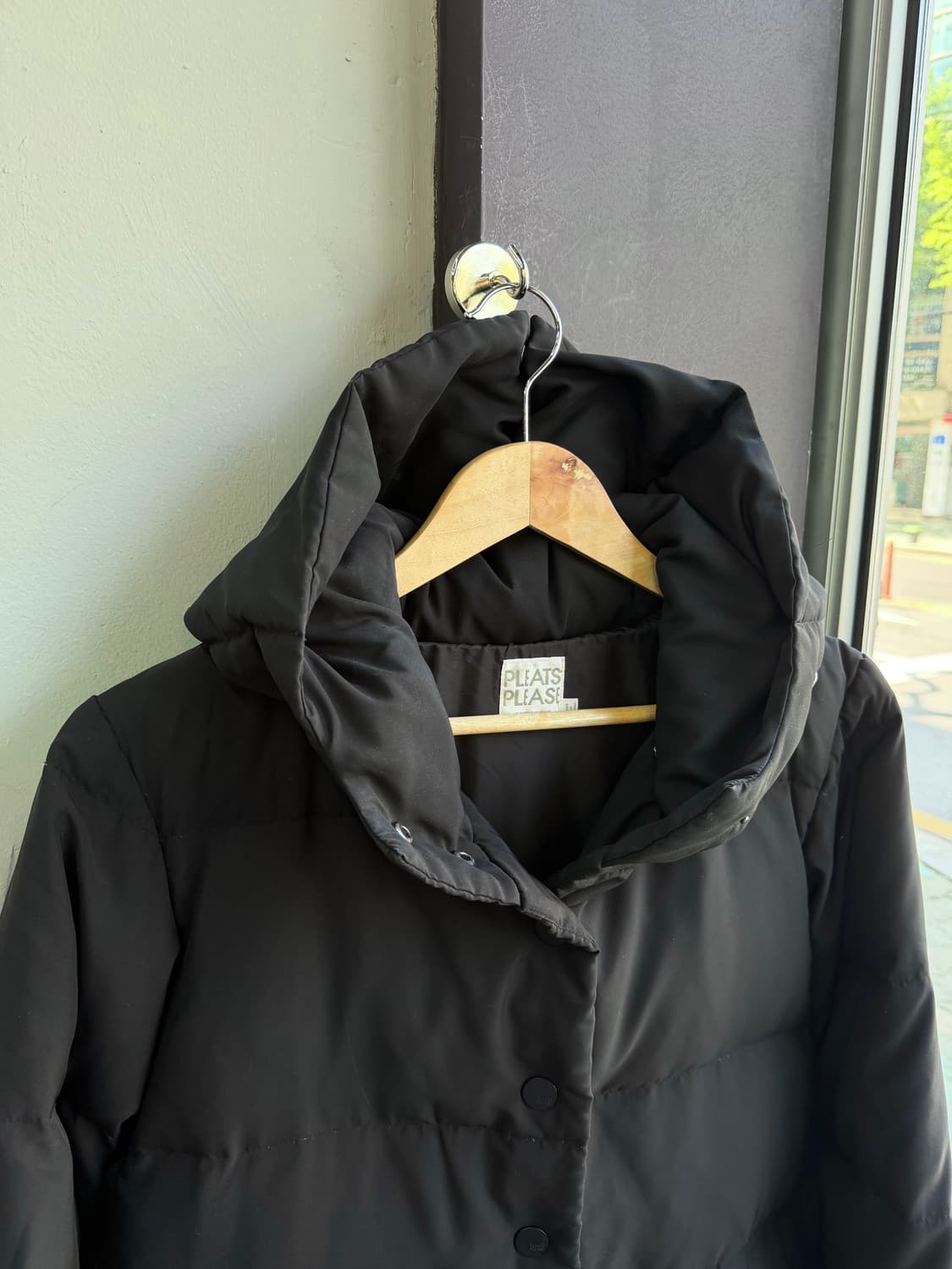 3/ 이세이미야케 Pleats Please 컨버터블 후디드 다운 코트 상품이미지4