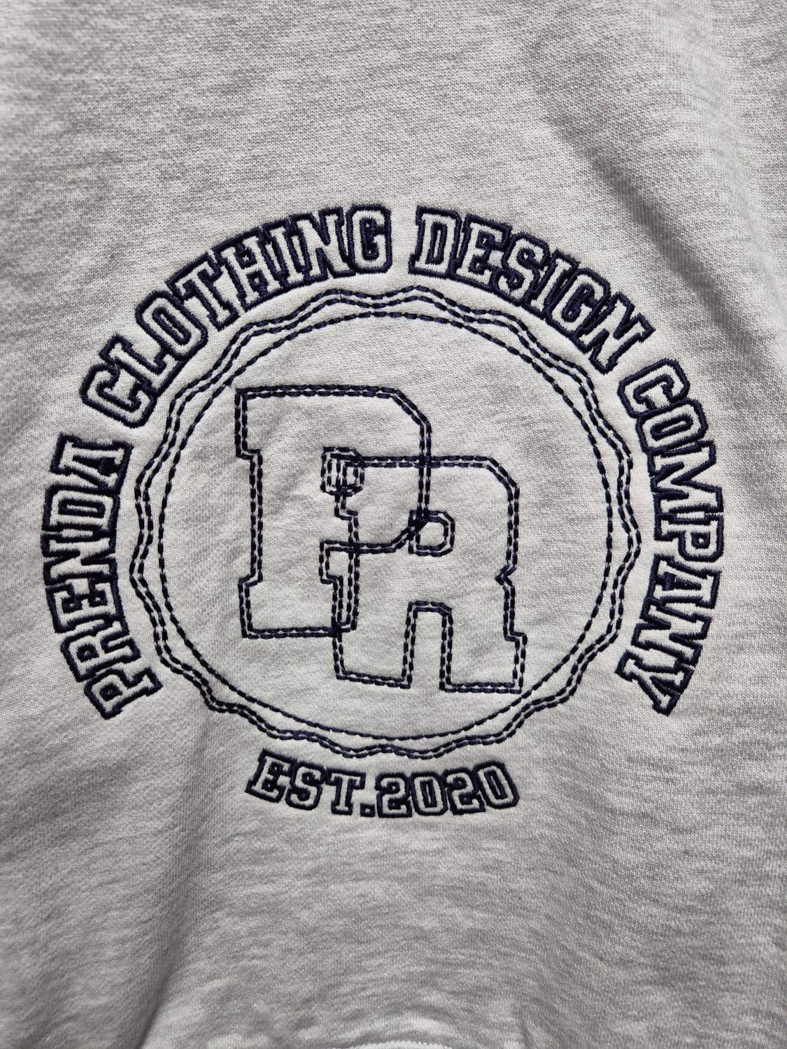 (세일)(새상품)프렌디 래글런 크롭 맨투맨 상품이미지2