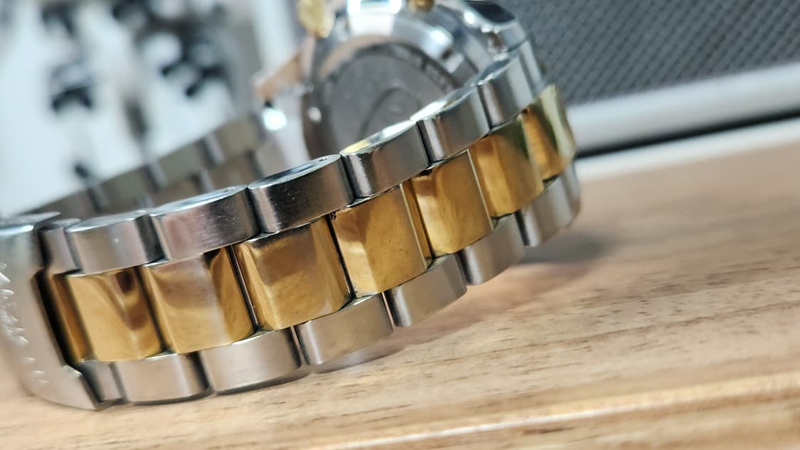 # 인빅타 스위스메이드 스피드웨이 다이버 골드콤비 남성명품시계 급처 상품이미지7