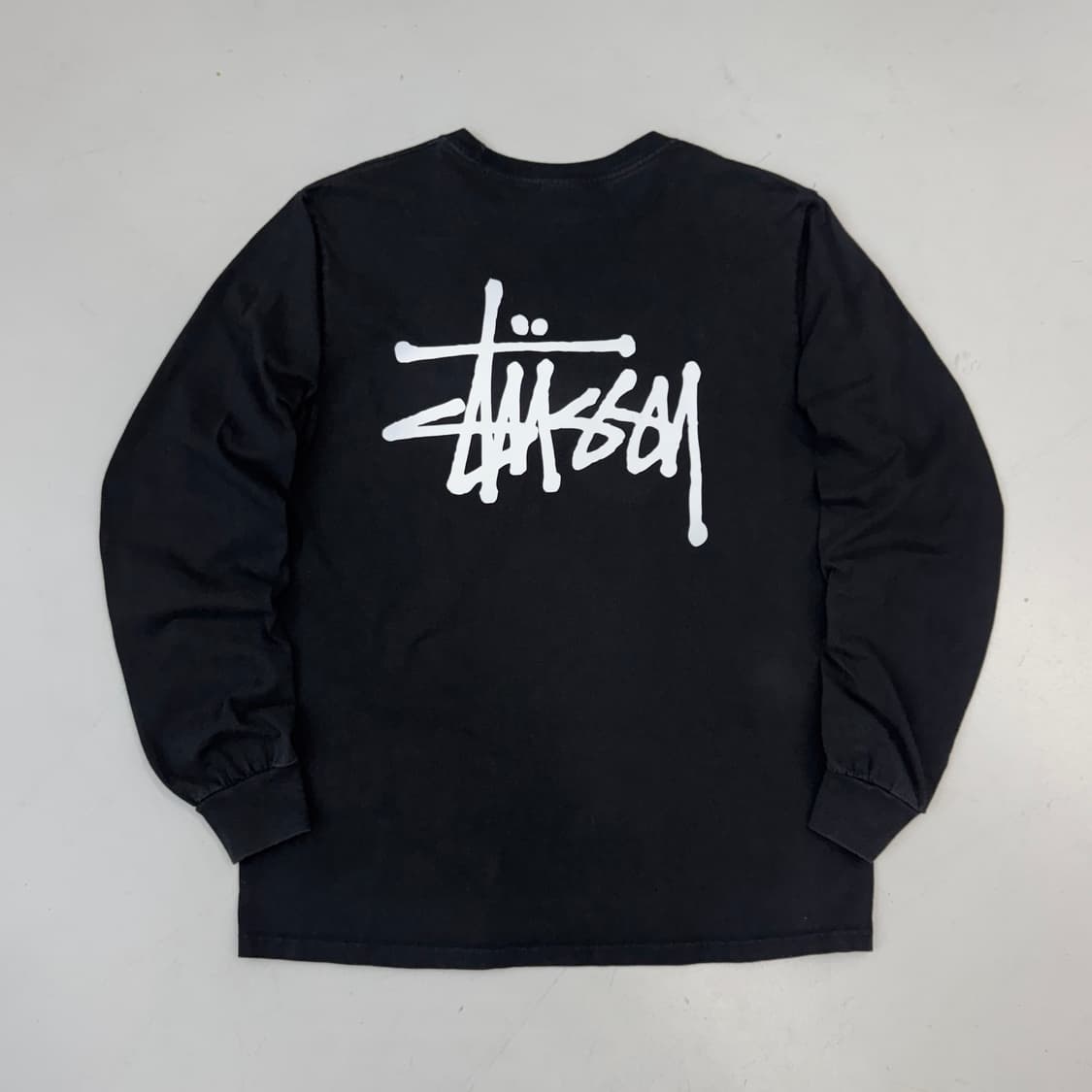 스투시 베이직 스탁 로고 롱슬리브 블랙 상품이미지3