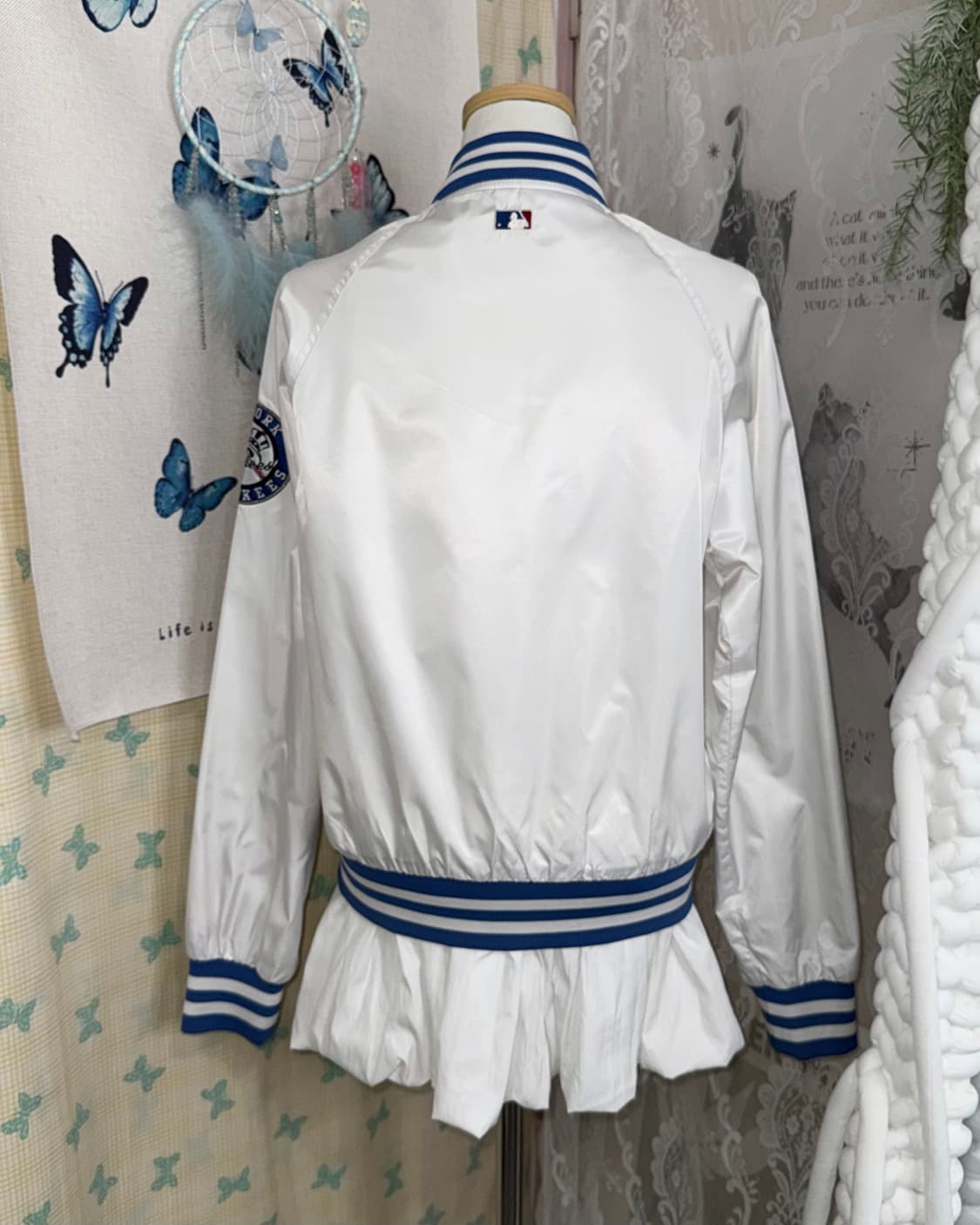 엠엘비 화이트 & 블루 양키스 야구점퍼  상품이미지9