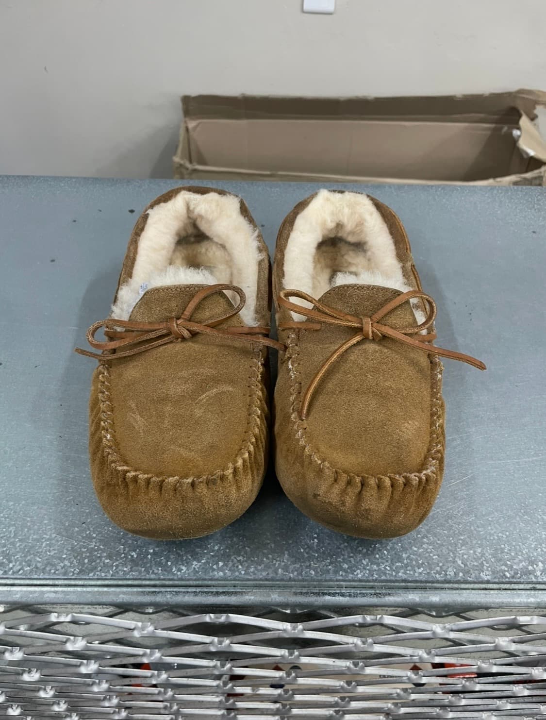 어그 다코타 양털 모카신 270 상품이미지5