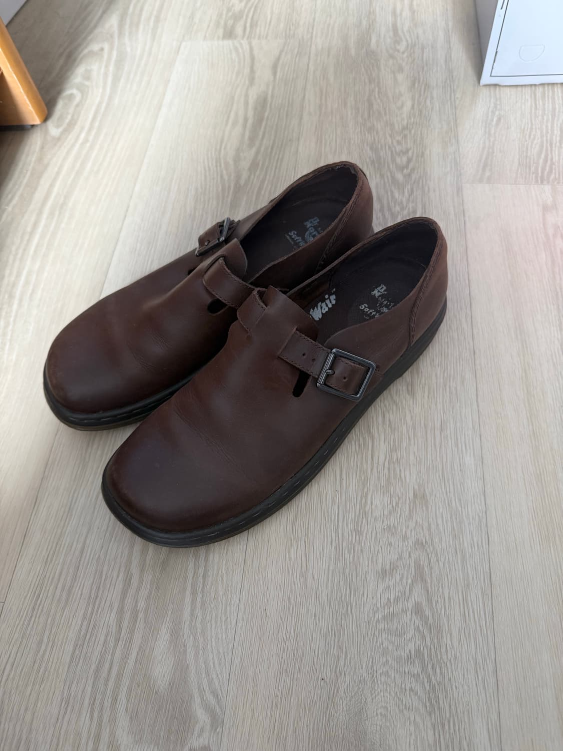 닥터마틴 페트리샤 브라운 260 상품이미지2