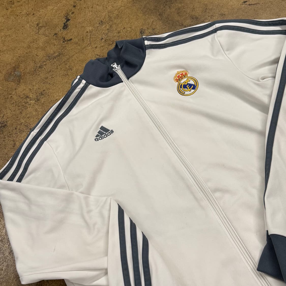 아디다스 레알마드리드 흰회 화이트 그레이 져지 트랙탑 95 상품이미지1