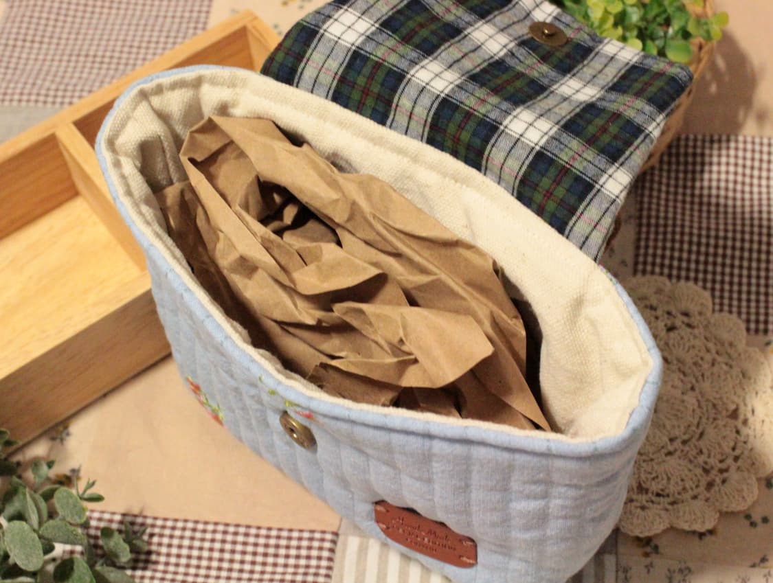 핸드메이드 블루 누빔 손잡이 파우치 상품이미지6