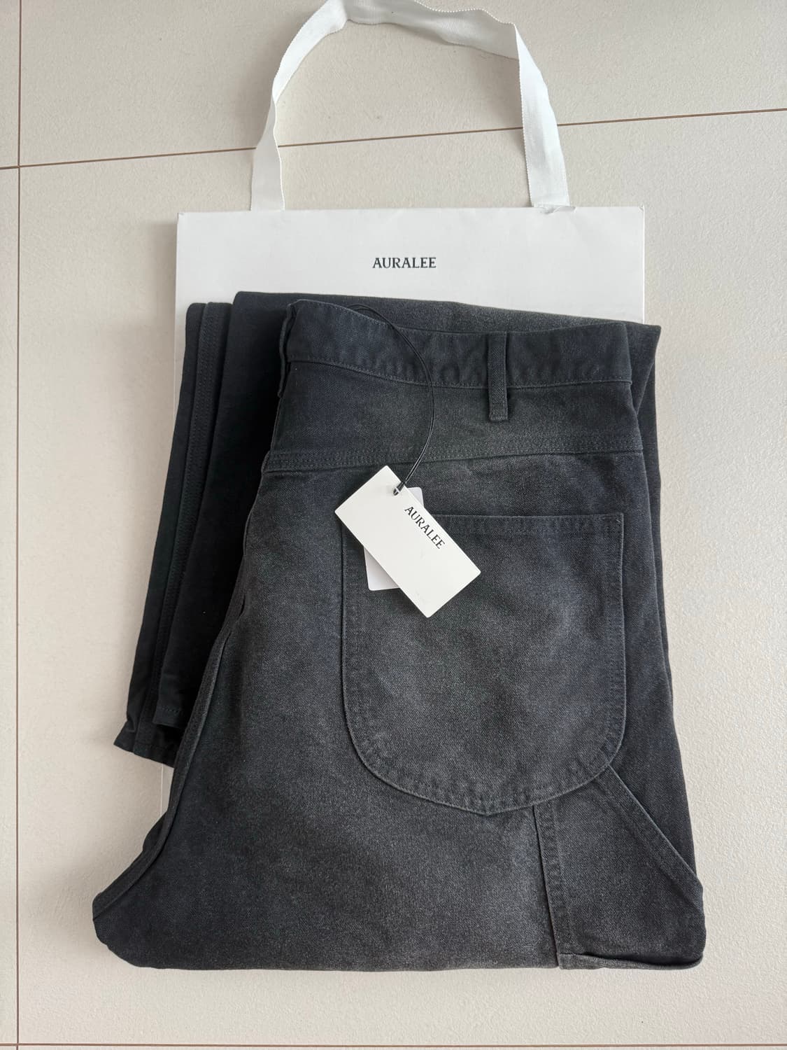 오라리 페인터 팬츠 25aw 새상품 상품이미지1