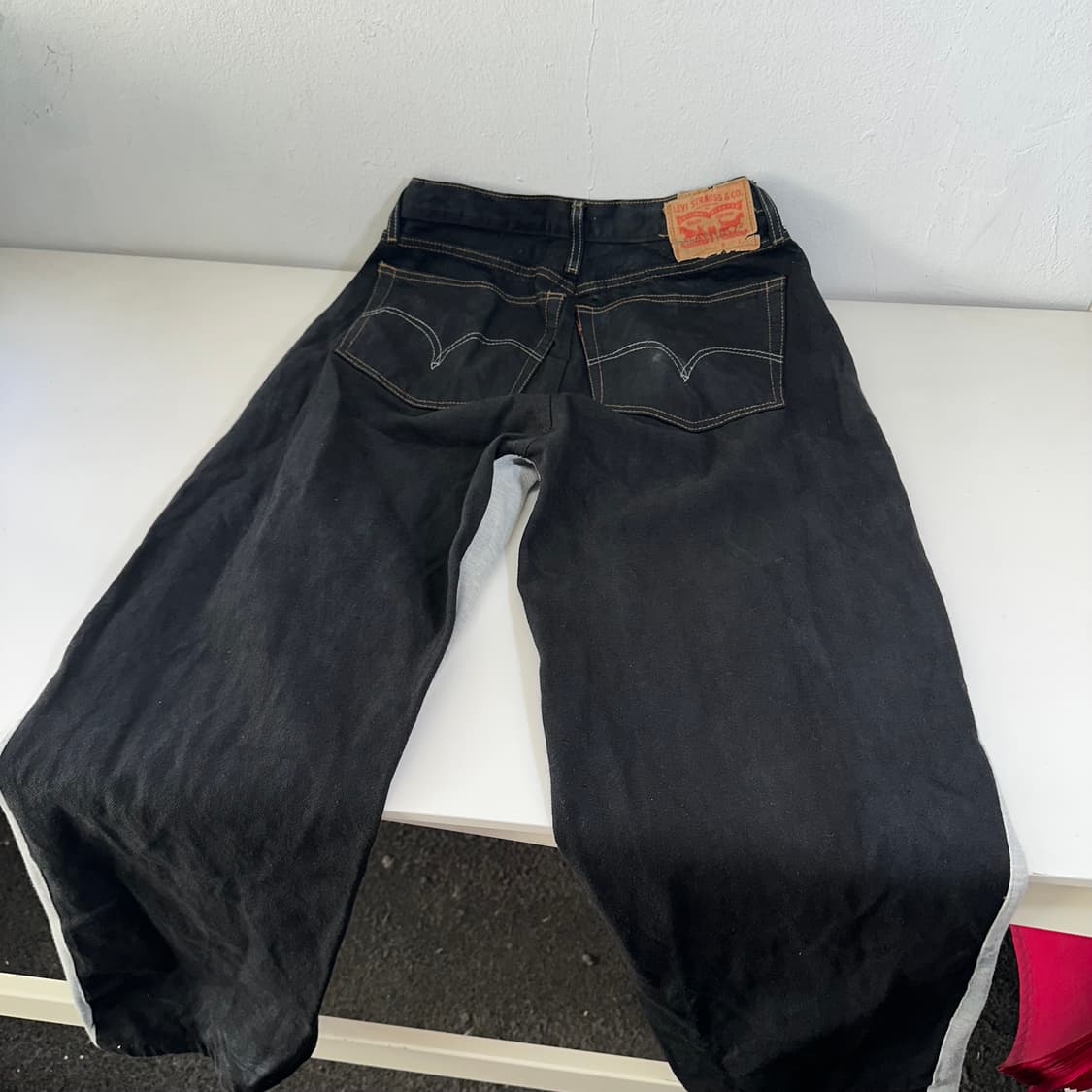 M 빈티지 레귤러핏 블리치 리폼팬츠 상품이미지5