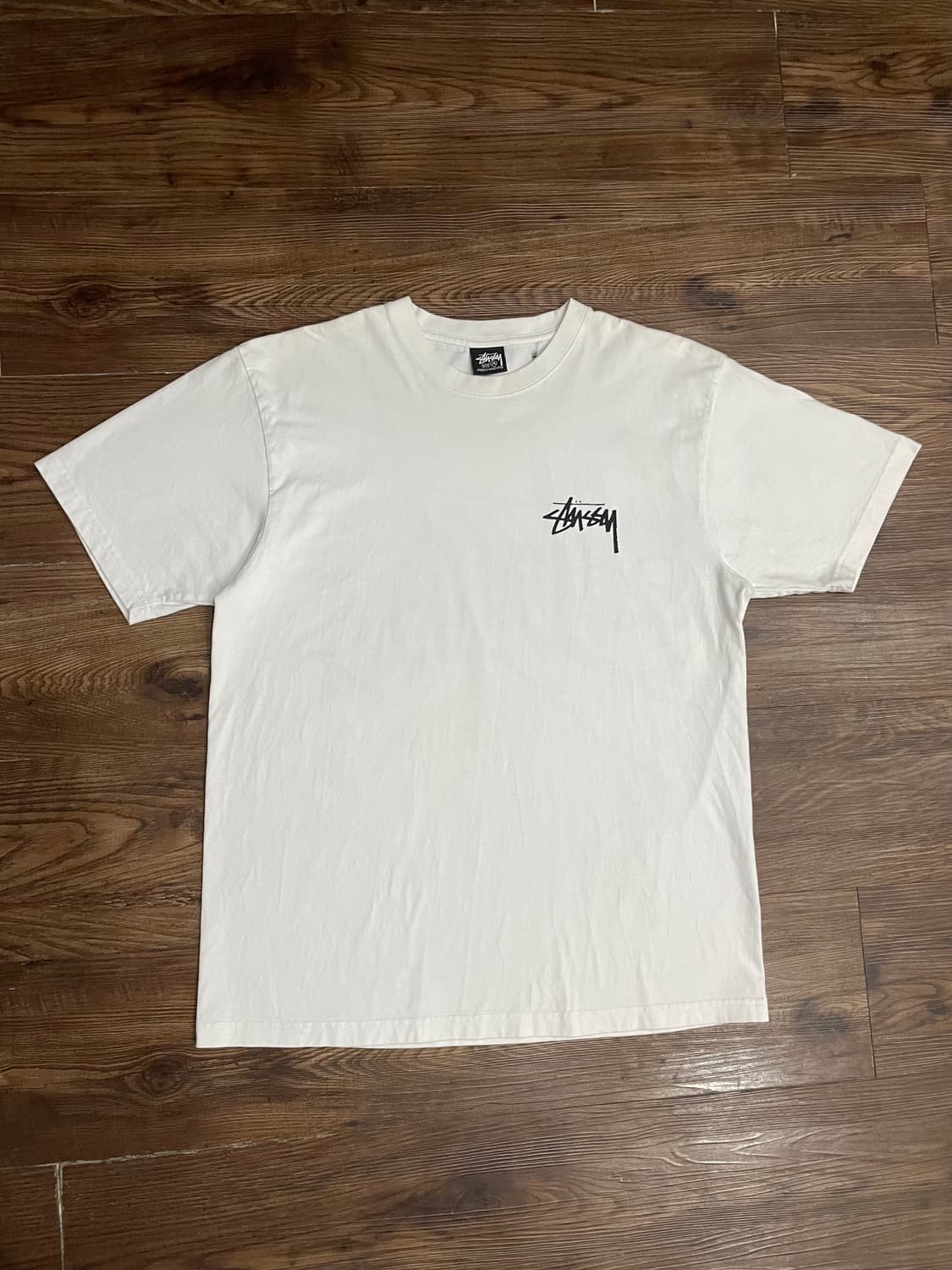 스투시 stussy 쉐터드 반팔 티셔츠 화이트 상품이미지2