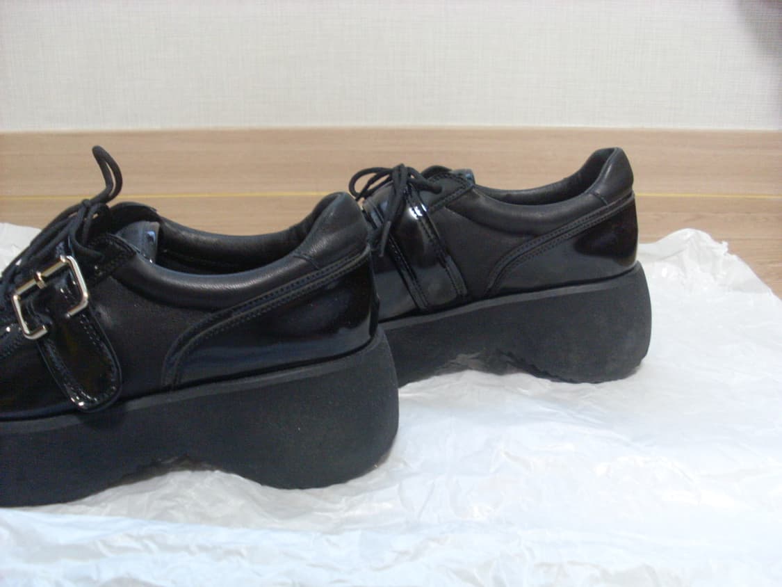 슈콤마보니 Kuppe sneakers(black) 상품이미지3