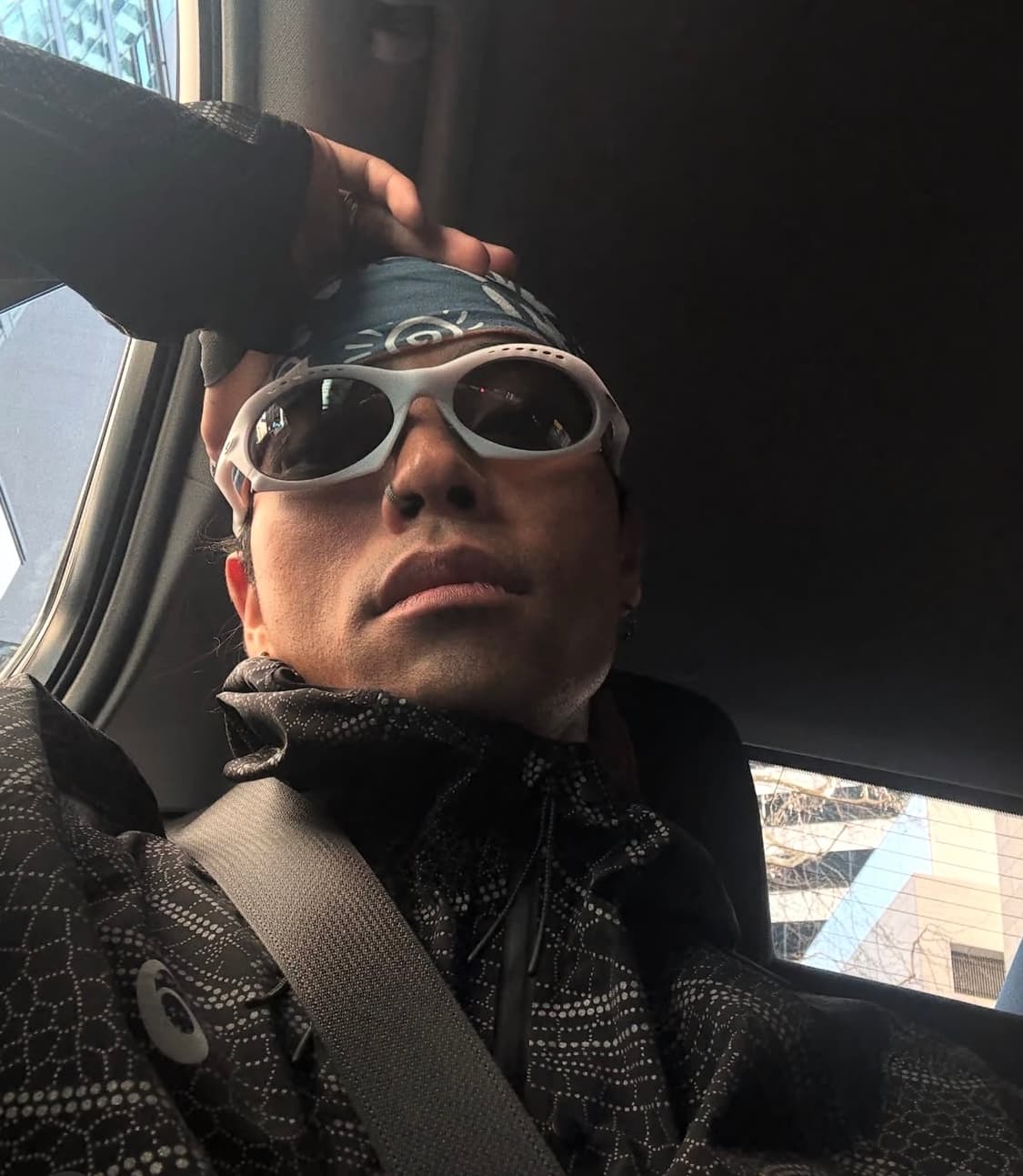 (L) 아식스 맨 리미티드 시리즈 라이트쇼 자켓 퍼포먼스 블랙 상품이미지7