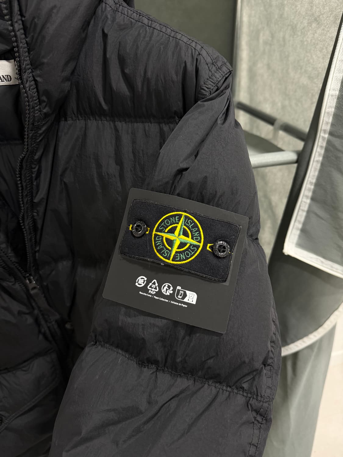 스톤아일랜드 크링클랩스 24FW L 새상품 상품이미지3