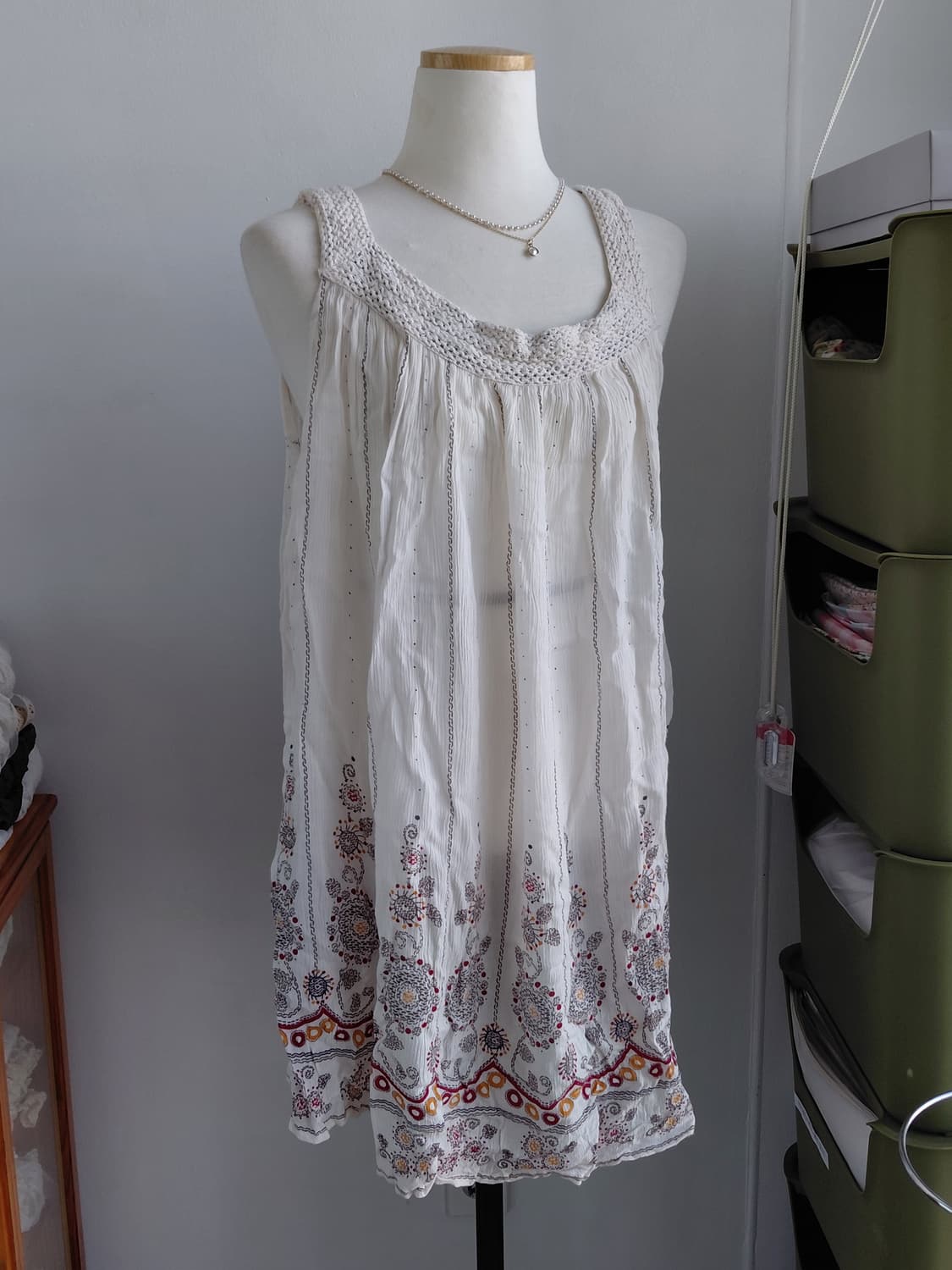 [일본빈티지] 아이보리색 플라워 민소매 나시 원피스 상품이미지1