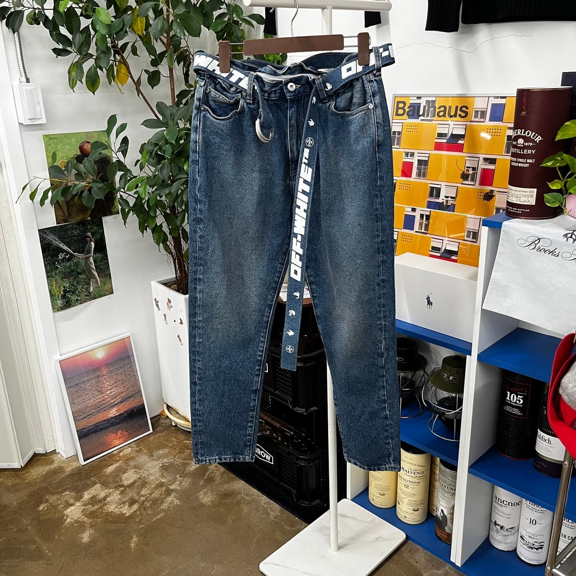오프화이트 벨트 데님팬츠 31 상품이미지1