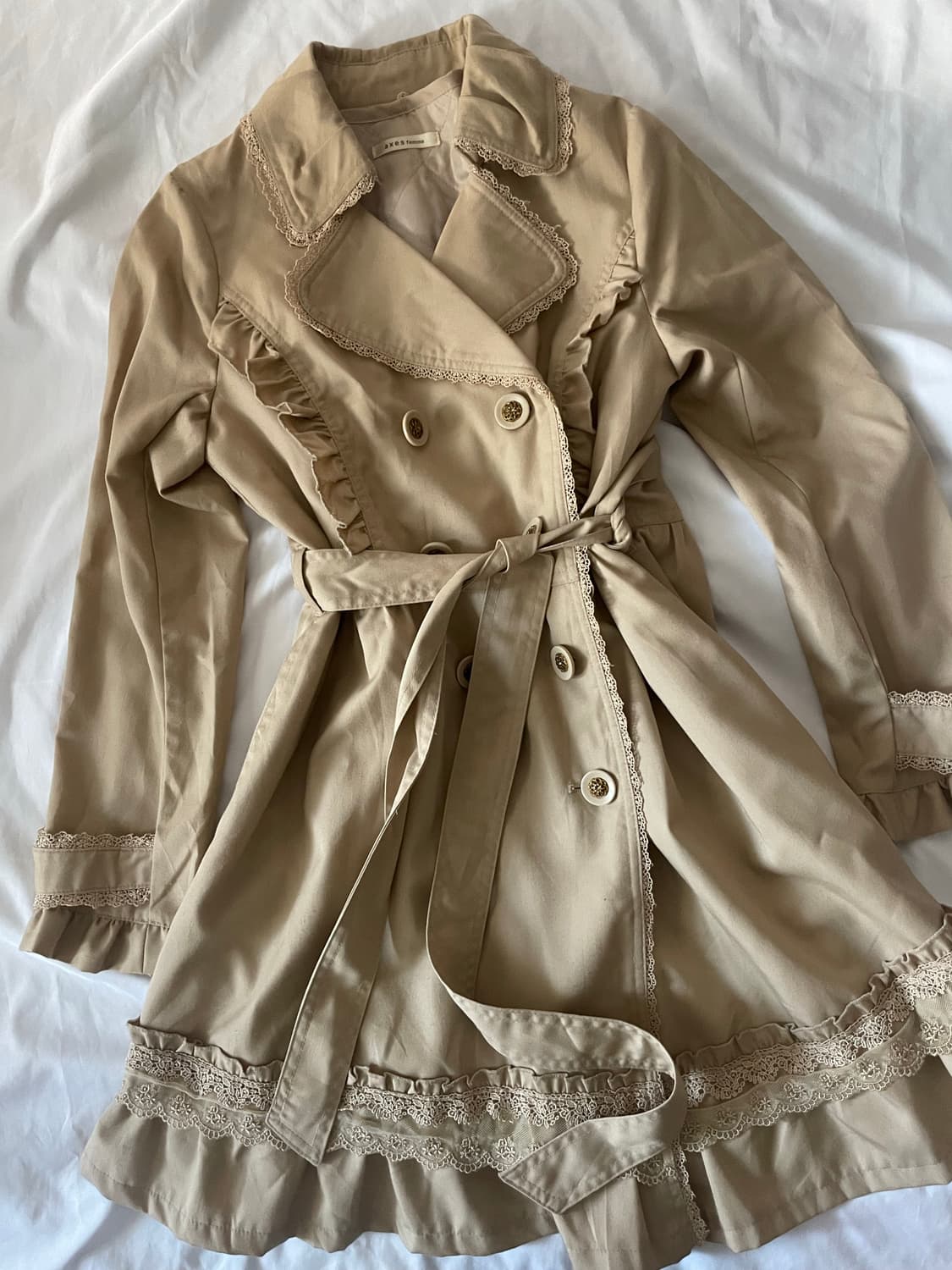 액시스팜 갸루 모리 레이스 코트 상품이미지1