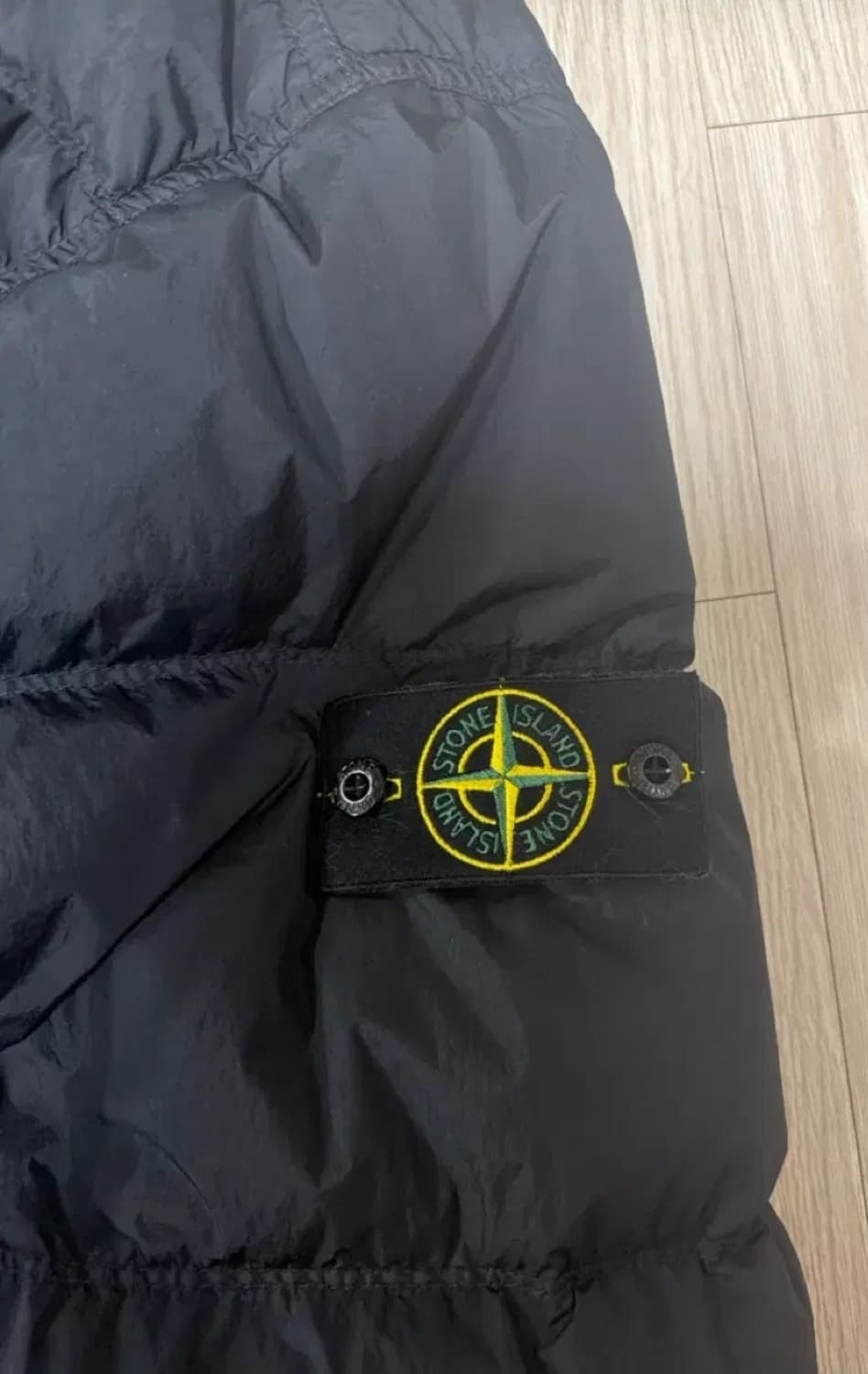 스톤아일랜드 24FW 크링클랩스 후드 블랙 상품이미지2