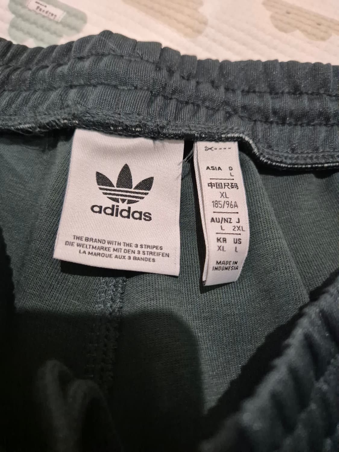 [아디다스] 아디컬러 70s 트랙 팬츠 IX5224(그린) 상품이미지3