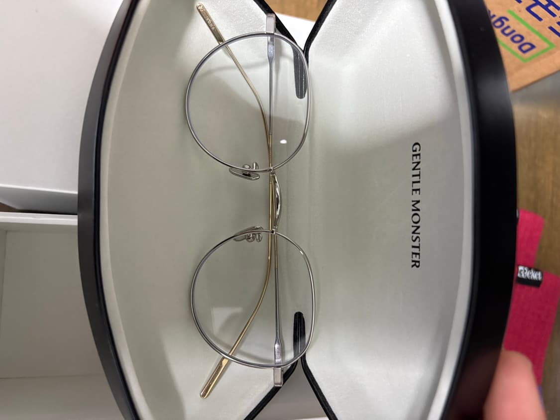 젠틀몬스터 요나 02 상품이미지1