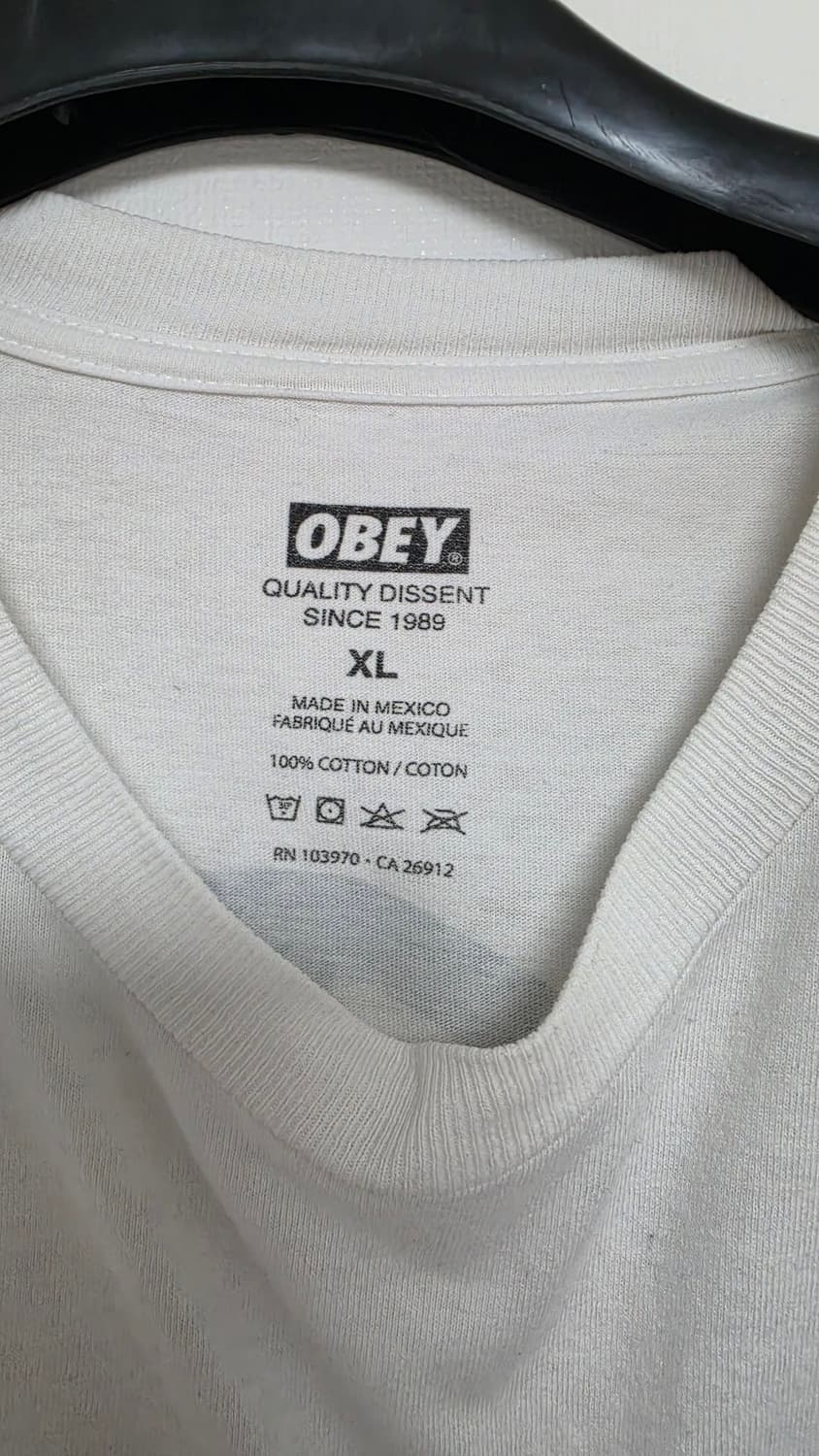 OBEY 피스 로고 백프린팅 반팔 티셔츠 상품이미지3