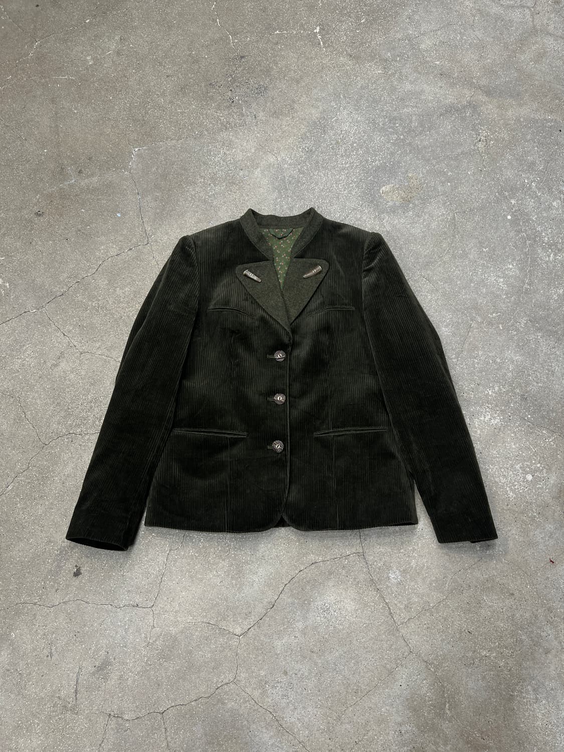 티롤리안 코듀로이 헌팅자켓 상품이미지1