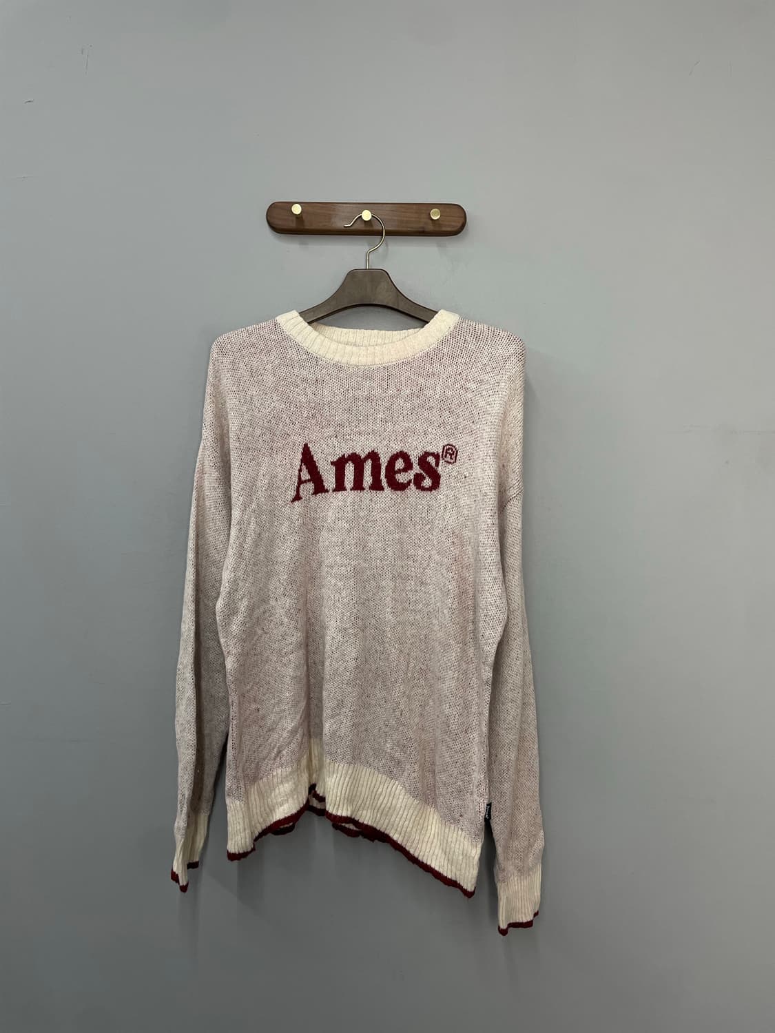 아메스 월드와이드 아이보리 로고 니트  H2365 상품이미지2