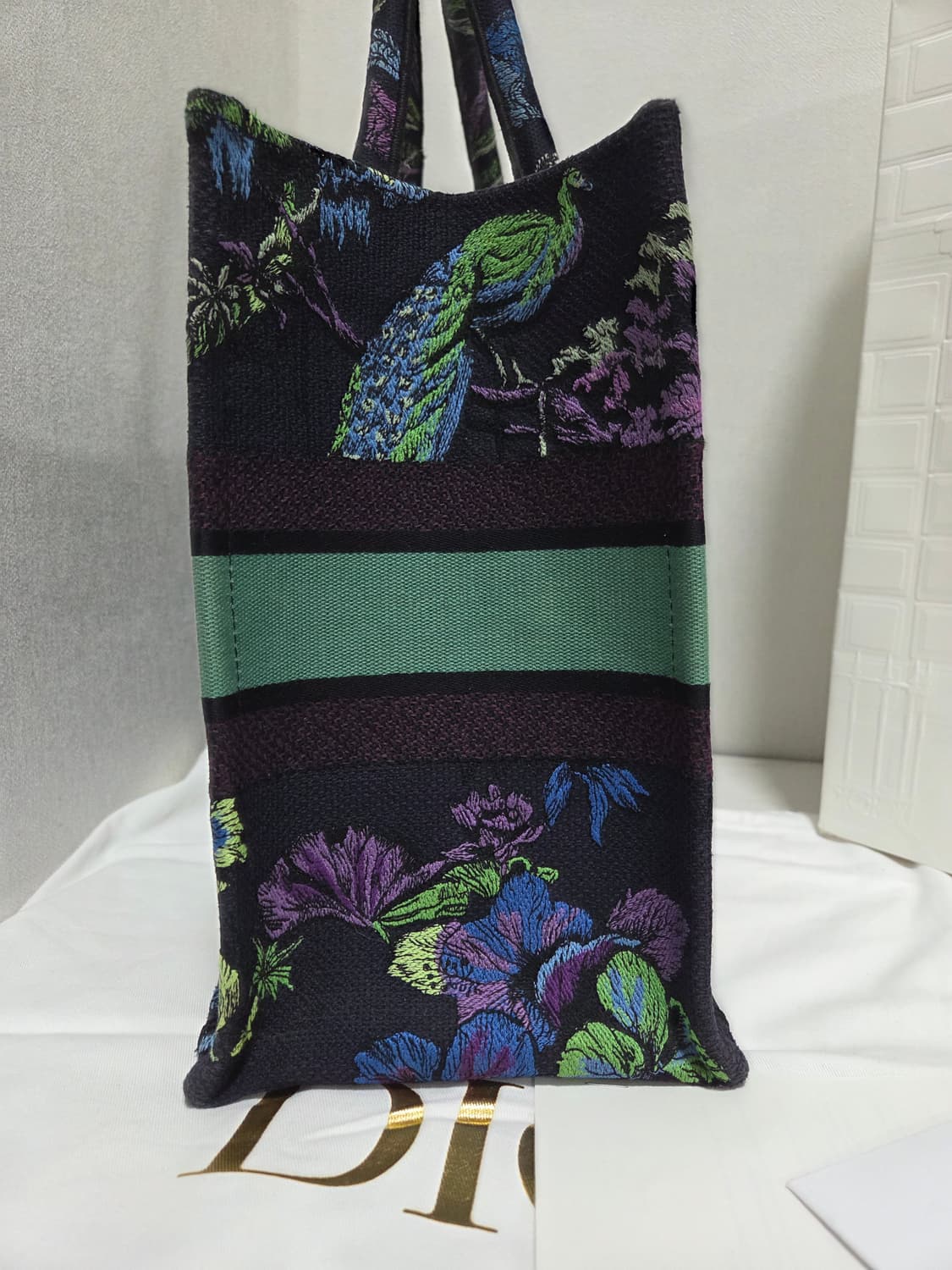 [새상품급] 디올 북 토트 백 뜨왈드주이 블루 멀티컬러 Medium 상품이미지8