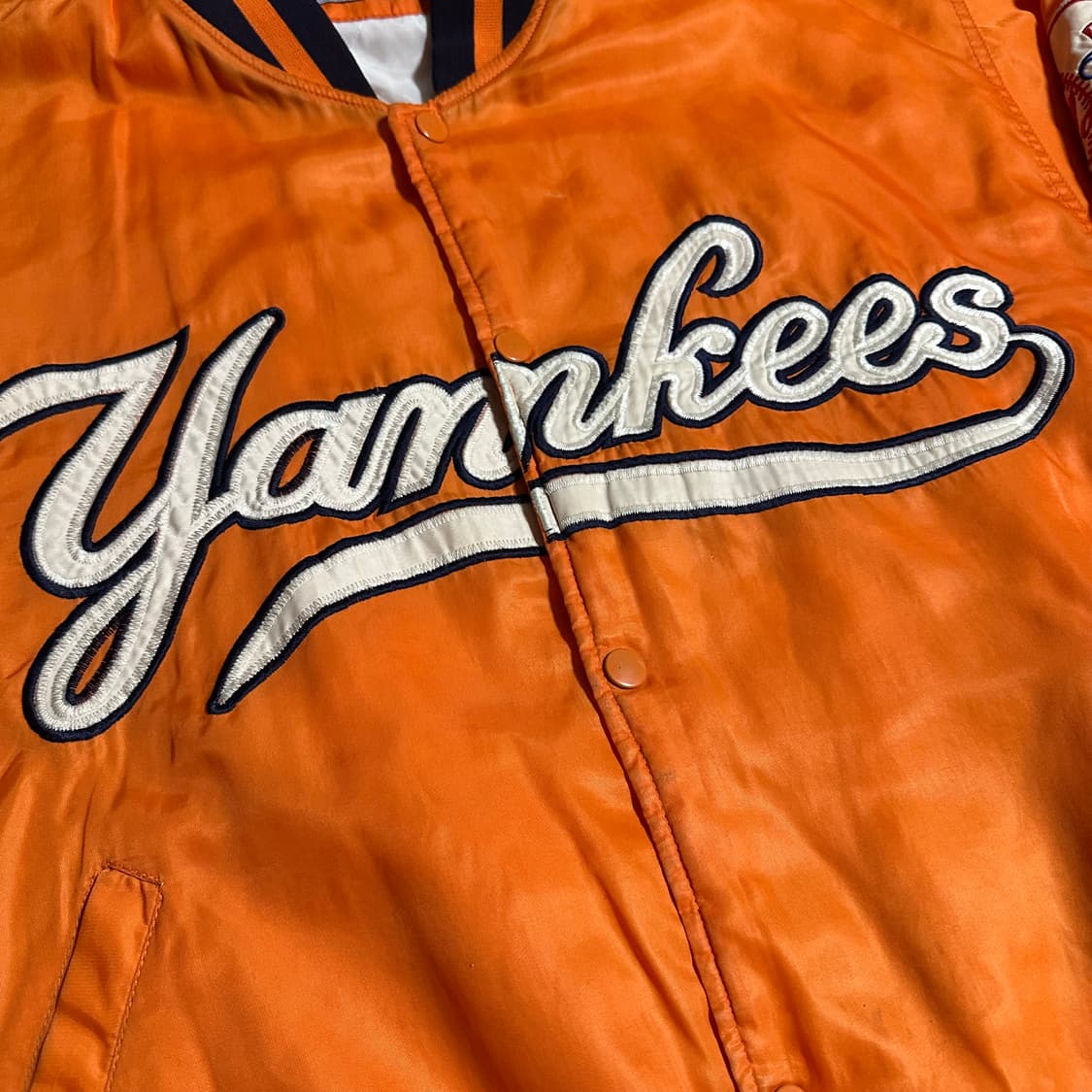 90s NEW YORK YANKEES 새틴 자켓 상품이미지4