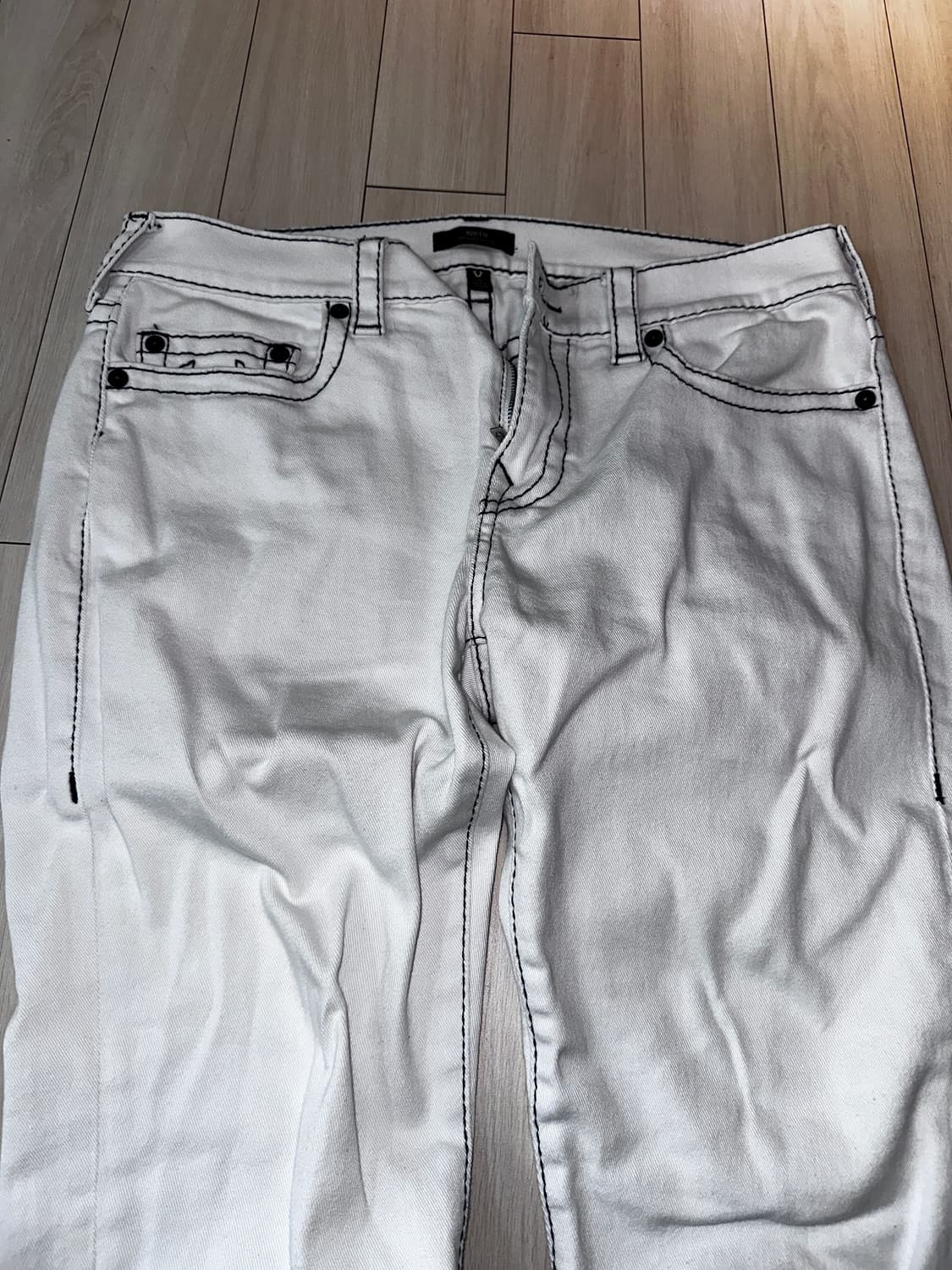 트루릴리젼 ROCCO RELAXED SKINNY 34size 상품이미지1