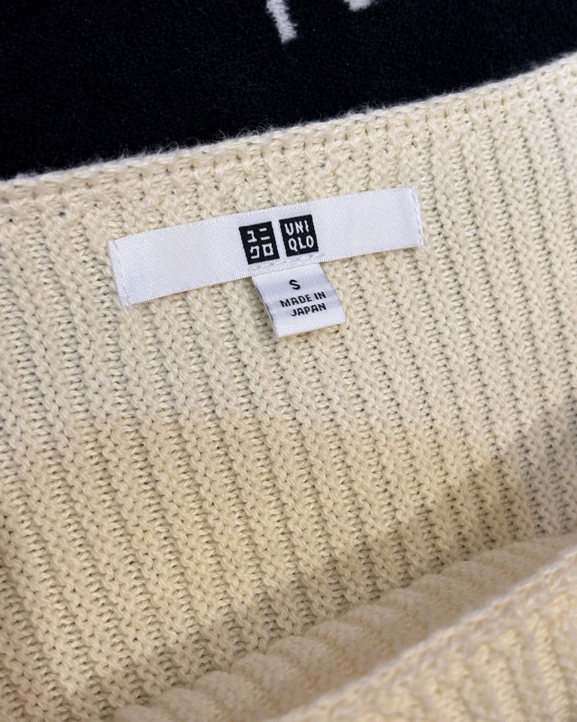 유니클로 긴팔 니트 상품이미지6