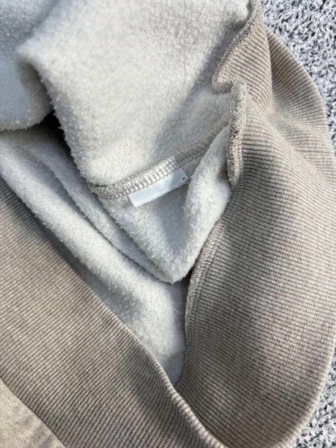 실측 게스 기모 오트밀 반집업 맨투맨 0303J 상품이미지4