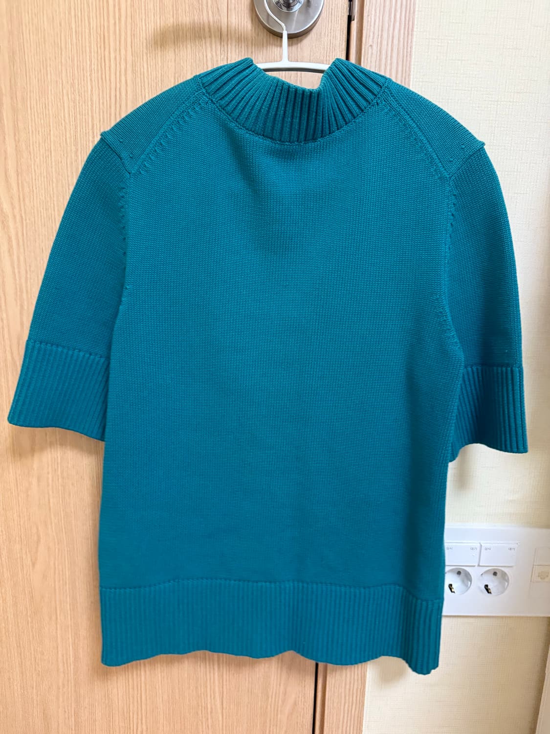 Cos 코스 오가닉 반팔니트 청록/틸 색상 S사이즈 상품이미지4