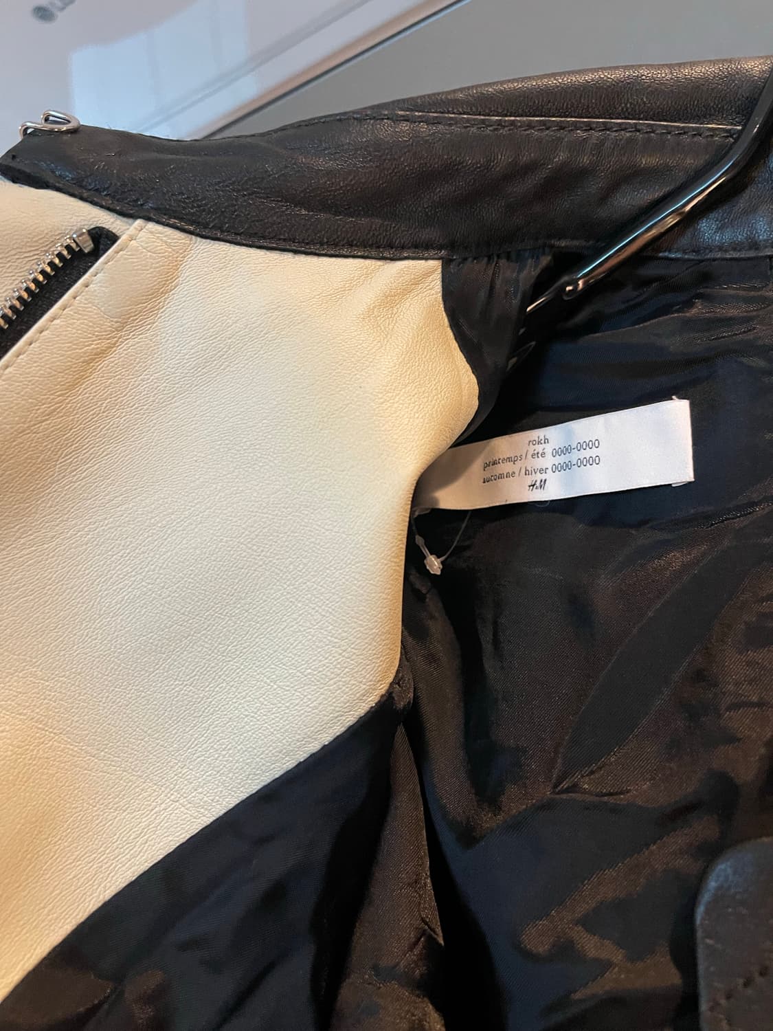 Rokh x h&m 크롭 라이더자켓 상품이미지4