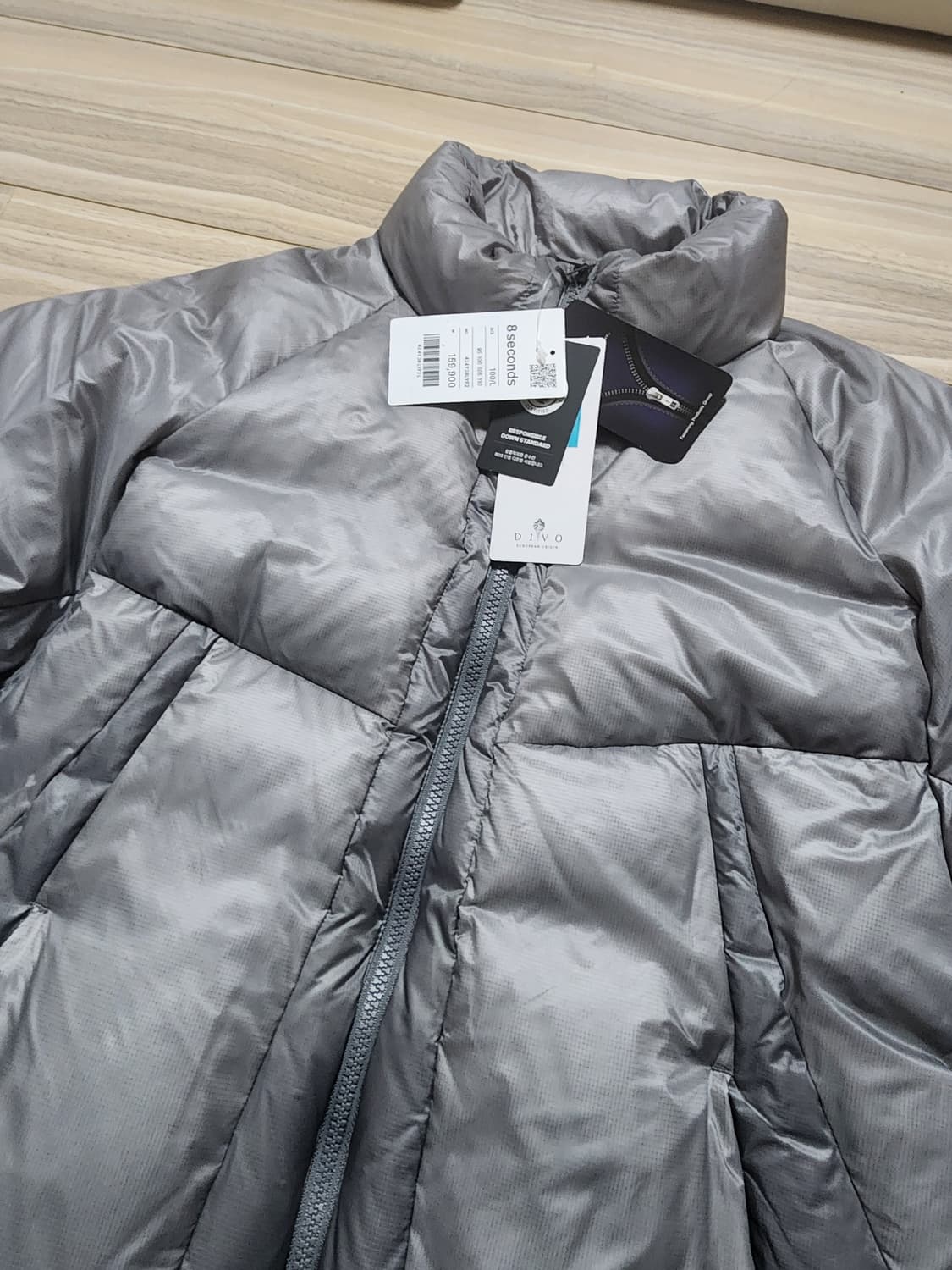 에잇세컨즈립스탑덕다운패딩점퍼L실버 상품이미지4