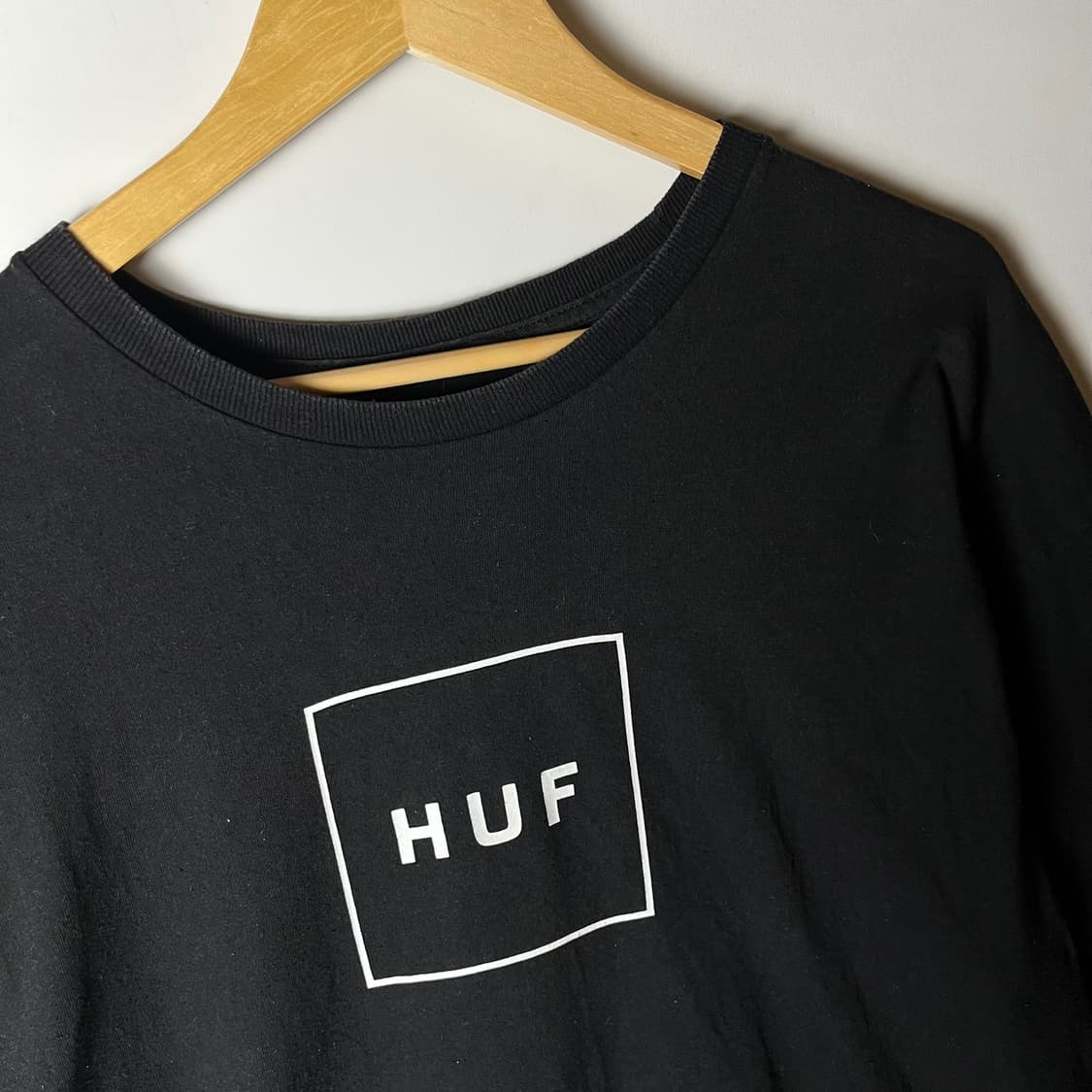 [Huf] 허프 박스로고 프린팅 반팔티셔츠 상품이미지2