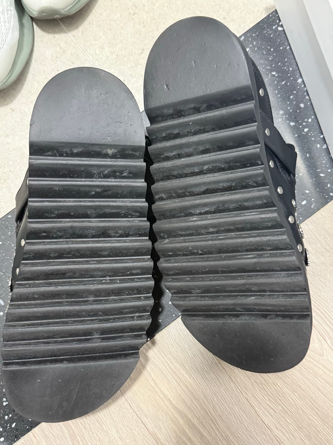 토가 비릴리스 뮬 44 상품이미지3