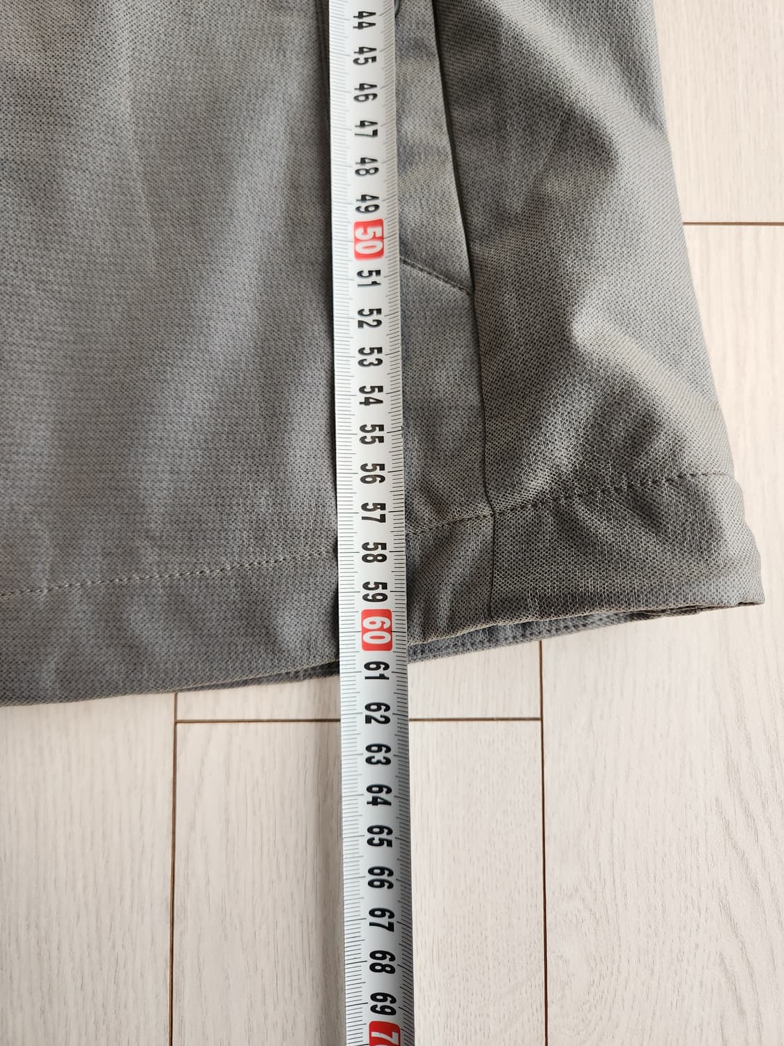 새상품급)헤지스 골프 여성 야구에리 풀오픈 봄버 바람막이 자켓 사이즈95 상품이미지2