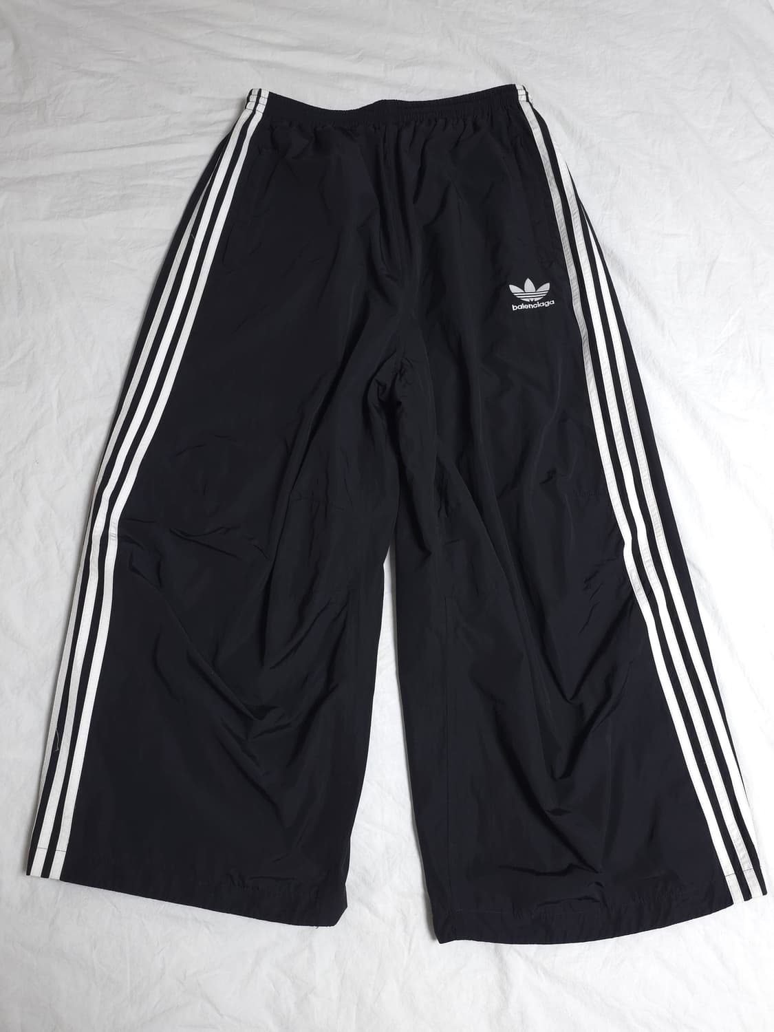 [S] 발렌시아가 아디다스 포플린 트랙팬츠 스티치 블랙 상품이미지2
