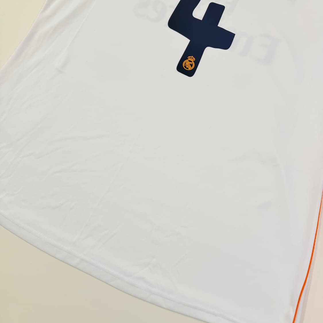 13-14 레알마드리드 홈 라모스 유니폼 상품이미지3
