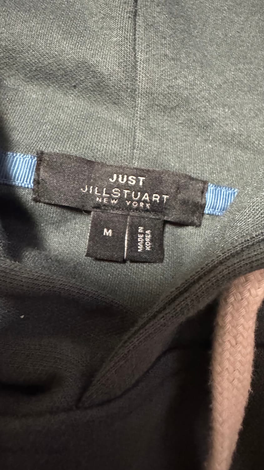 질스튜어트 JUST 후드티 M  가슴단면 55 총장 68cm   - 부드 상품이미지4