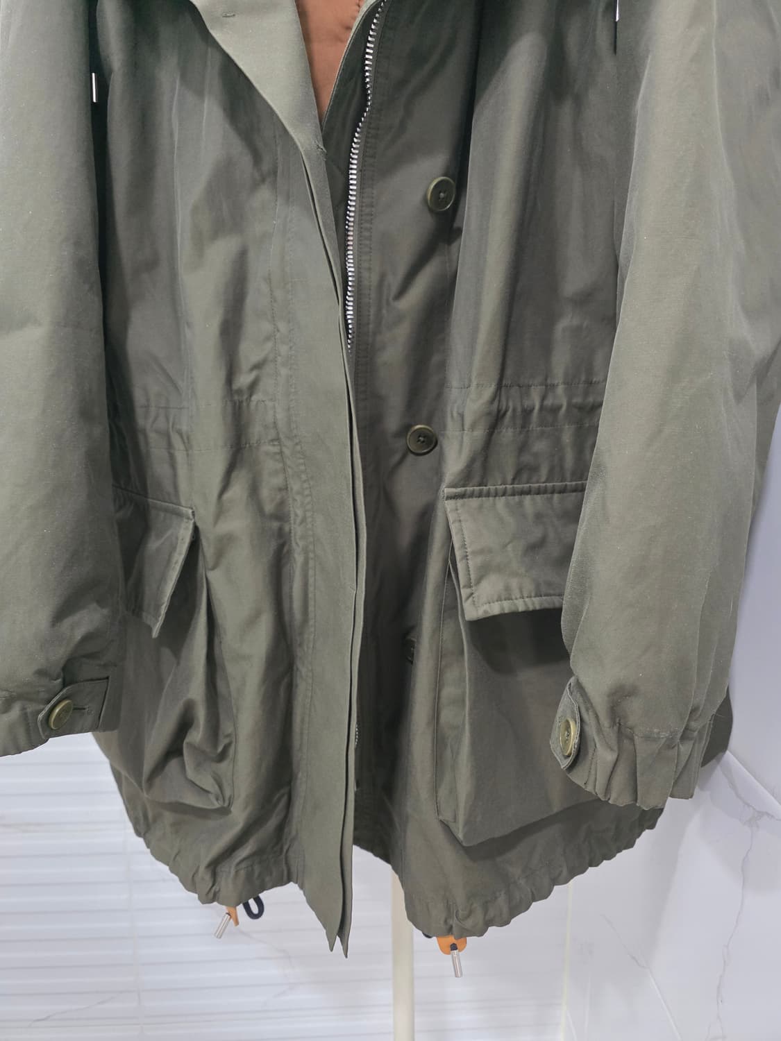 띠어리  구스 야상 점퍼 코트 4 상품이미지4