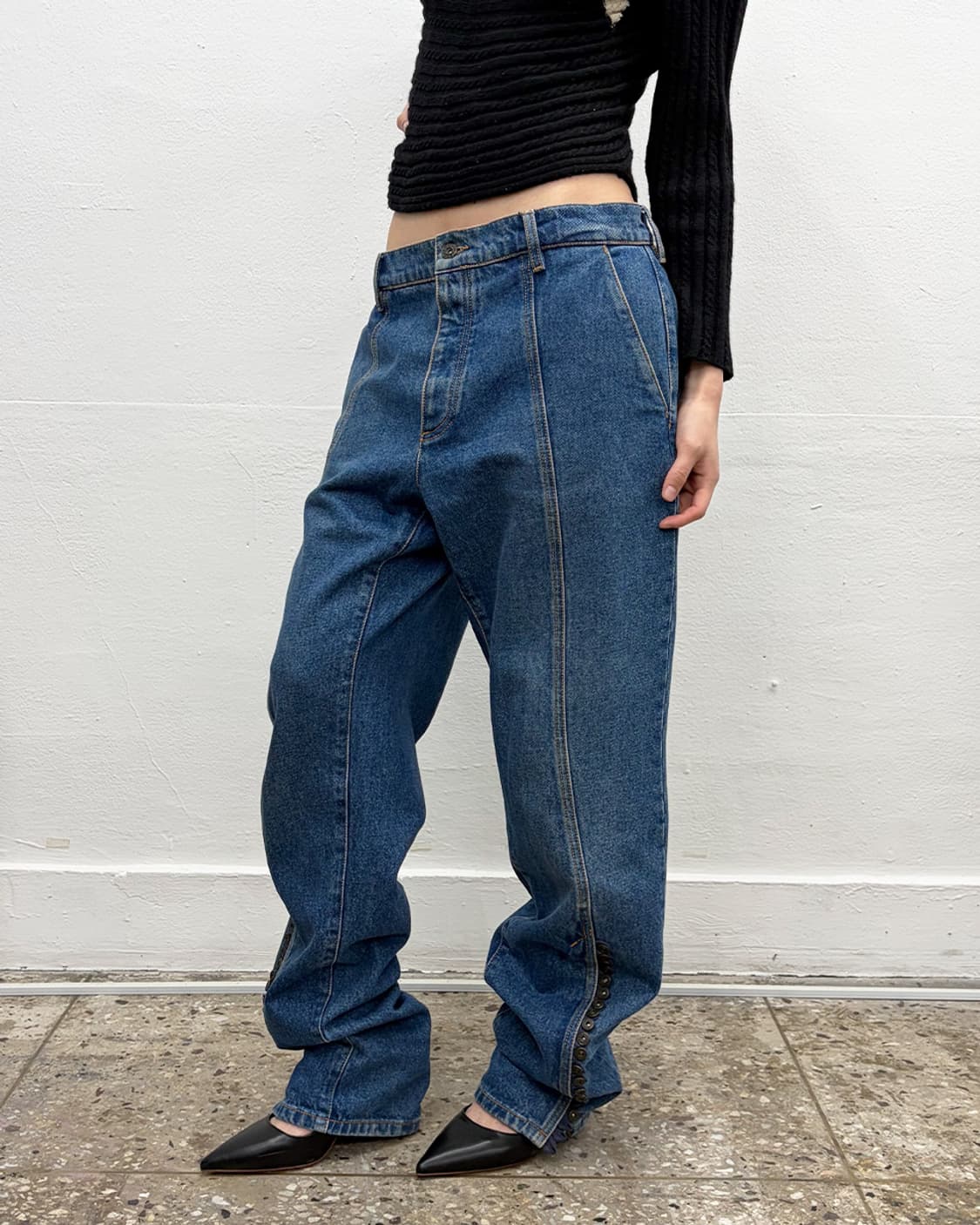 와이프로젝트 2020F/W 버튼 디테일 데님 팬츠 상품이미지1