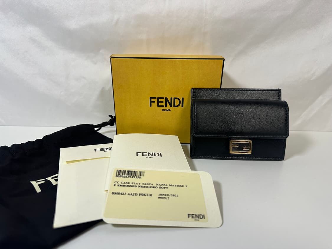 펜디 바게트 카드지갑 블랙 (OS) 상품이미지1