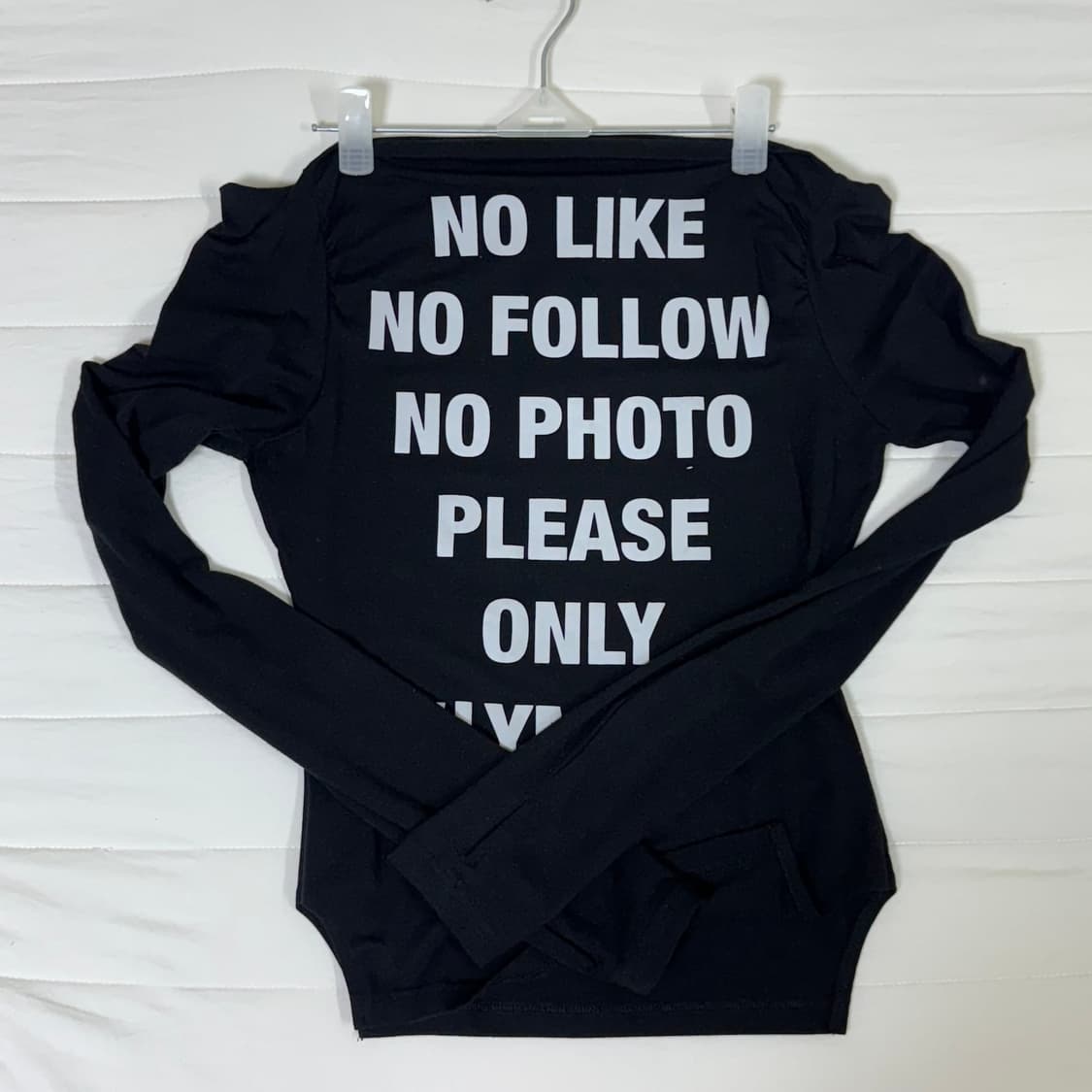 플노팔 Lettering Long Off-Shoulder Top 상품이미지1