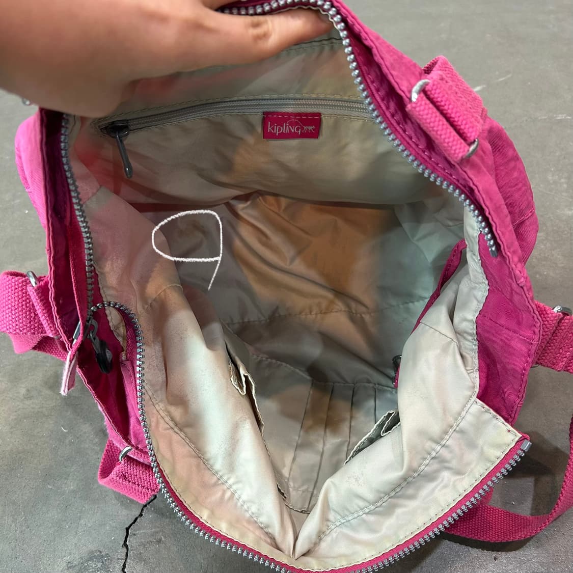 키플링 핑크 크로스백 상품이미지4