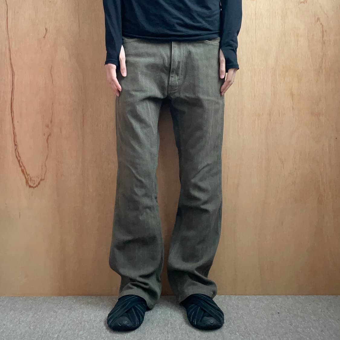 준야와타나베 스트라이프 세미플레어 팬츠 상품이미지1