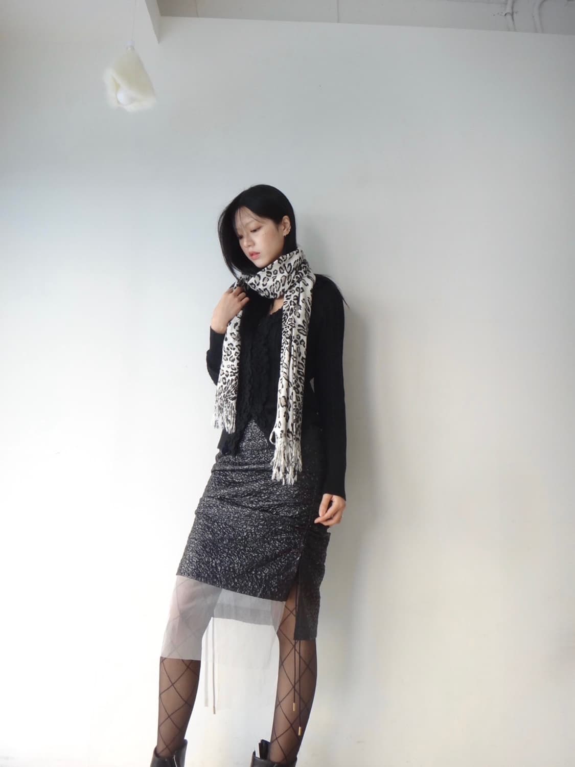 Flower pattern rib cardigan / black 상품이미지5