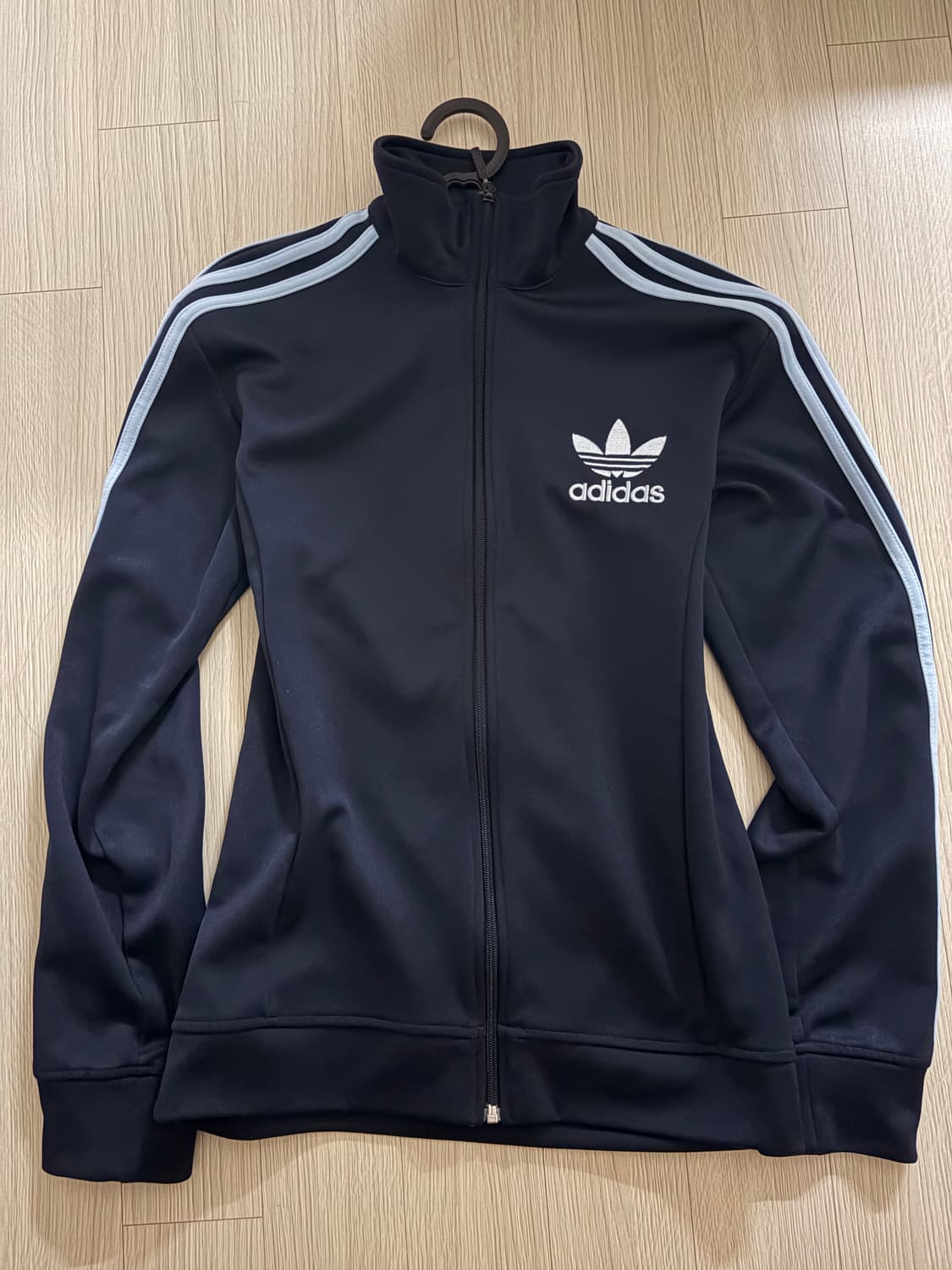 아디다스 유로파 네이비 스카이블루 져지 상품이미지1