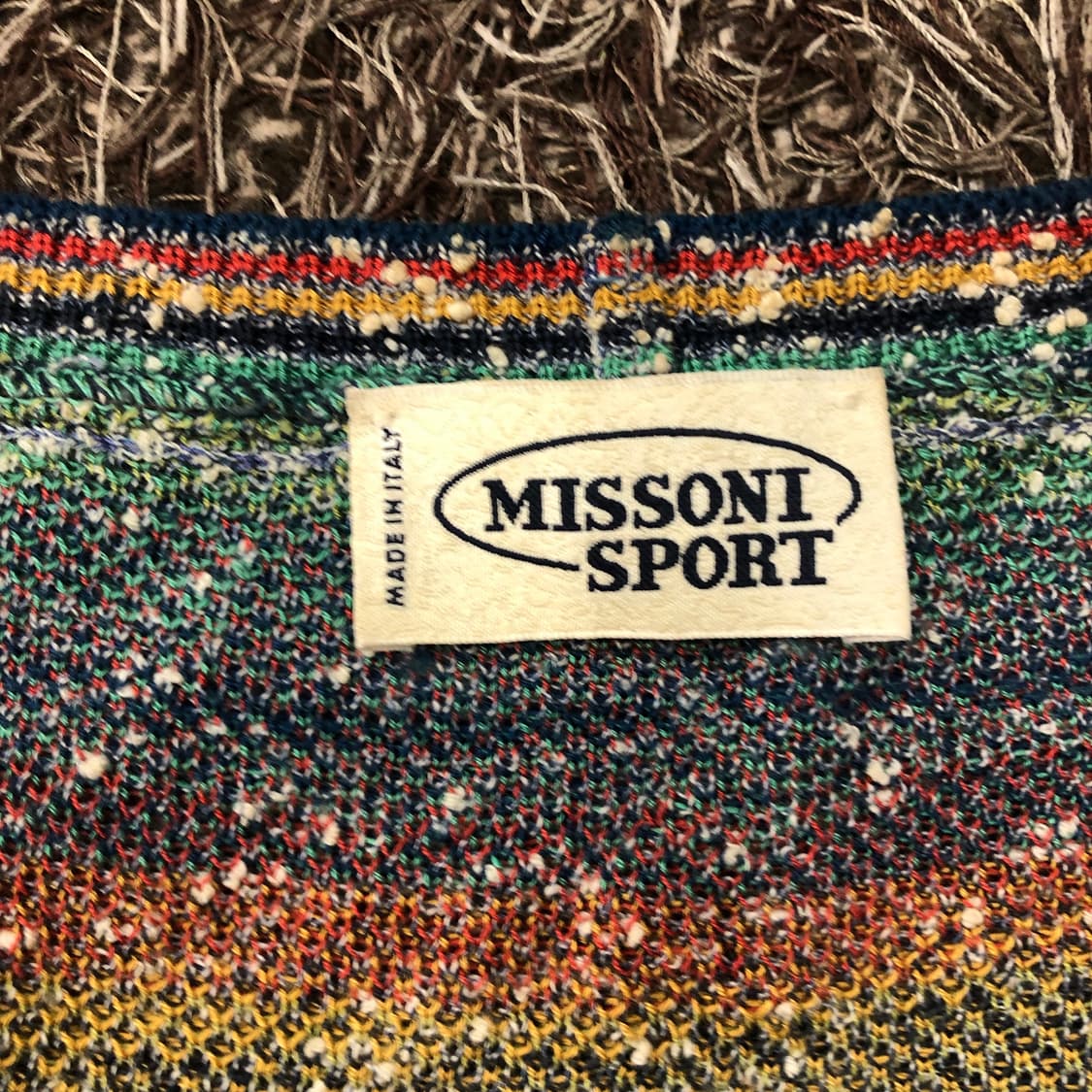 미쏘니 멀티컬러 스트라이프 패턴 니트 반팔 티셔츠 상품이미지3