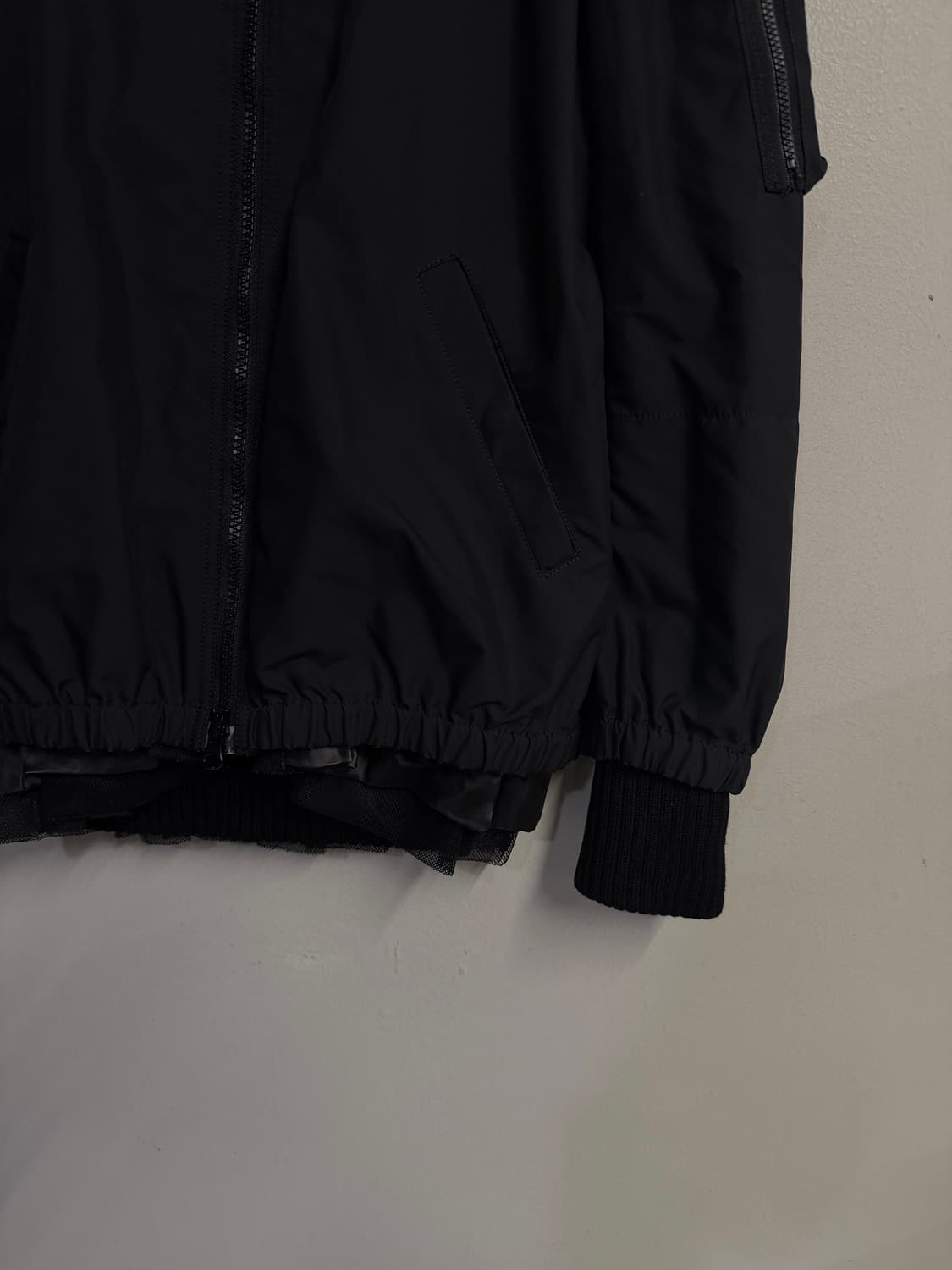 SACAI Layered bomber jacket 상품이미지3