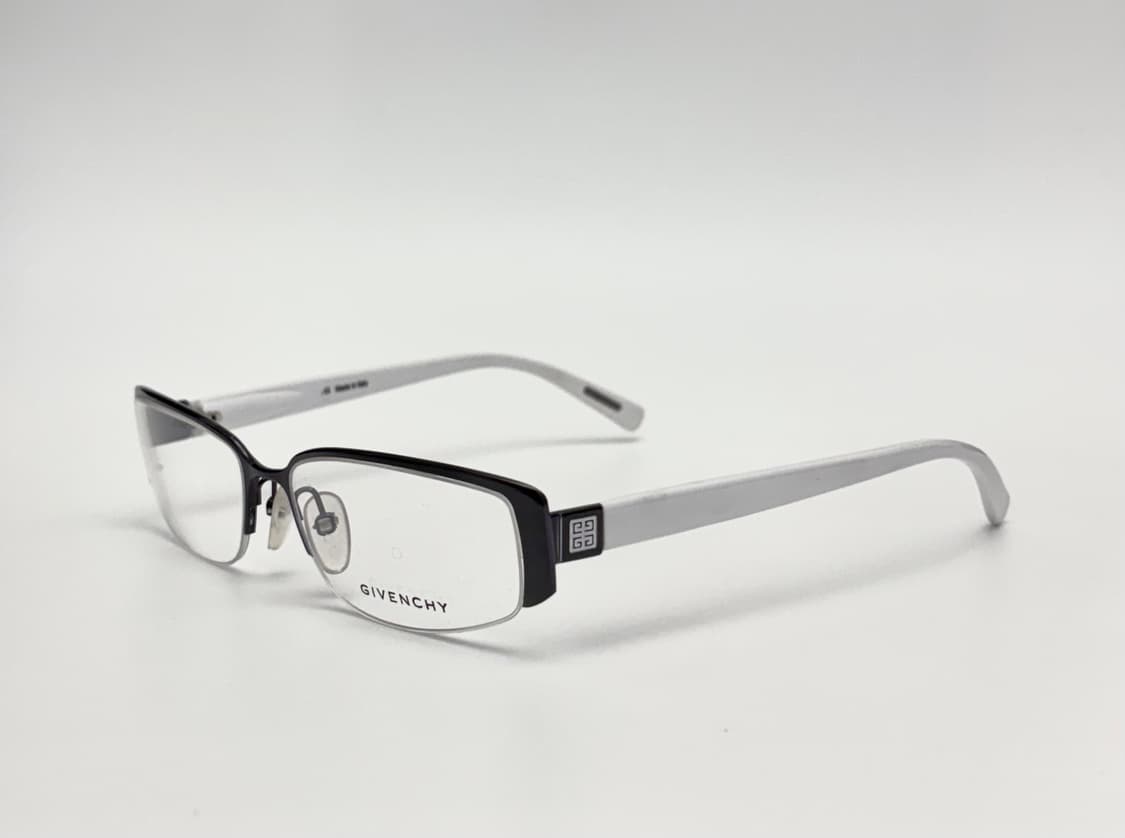 지방시 화이트 반무테 안경 상품이미지1