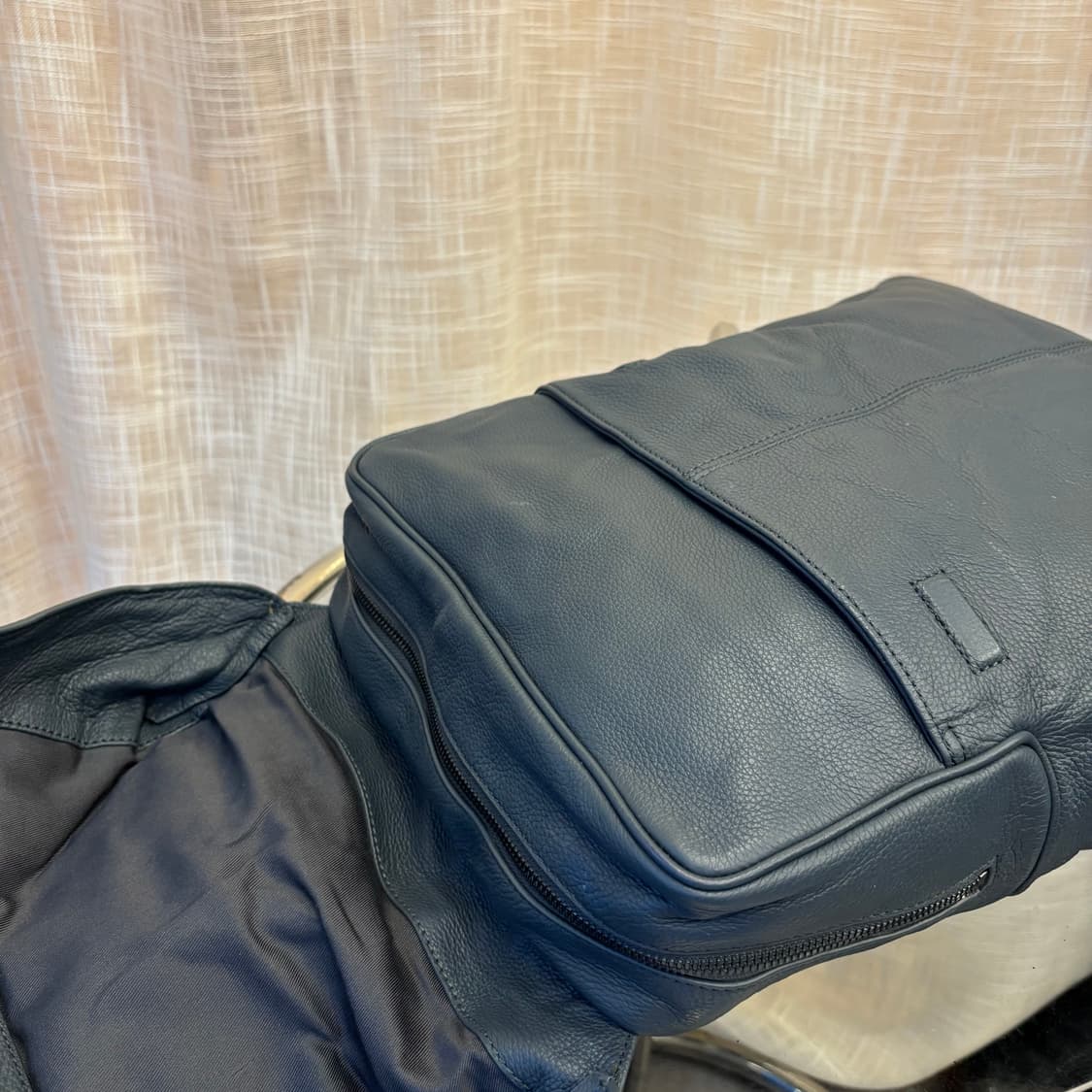 정품 쿠론 소가죽 백팩     상품이미지6